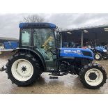 NEW HOLLAND T4.85F 5268 HOURS.