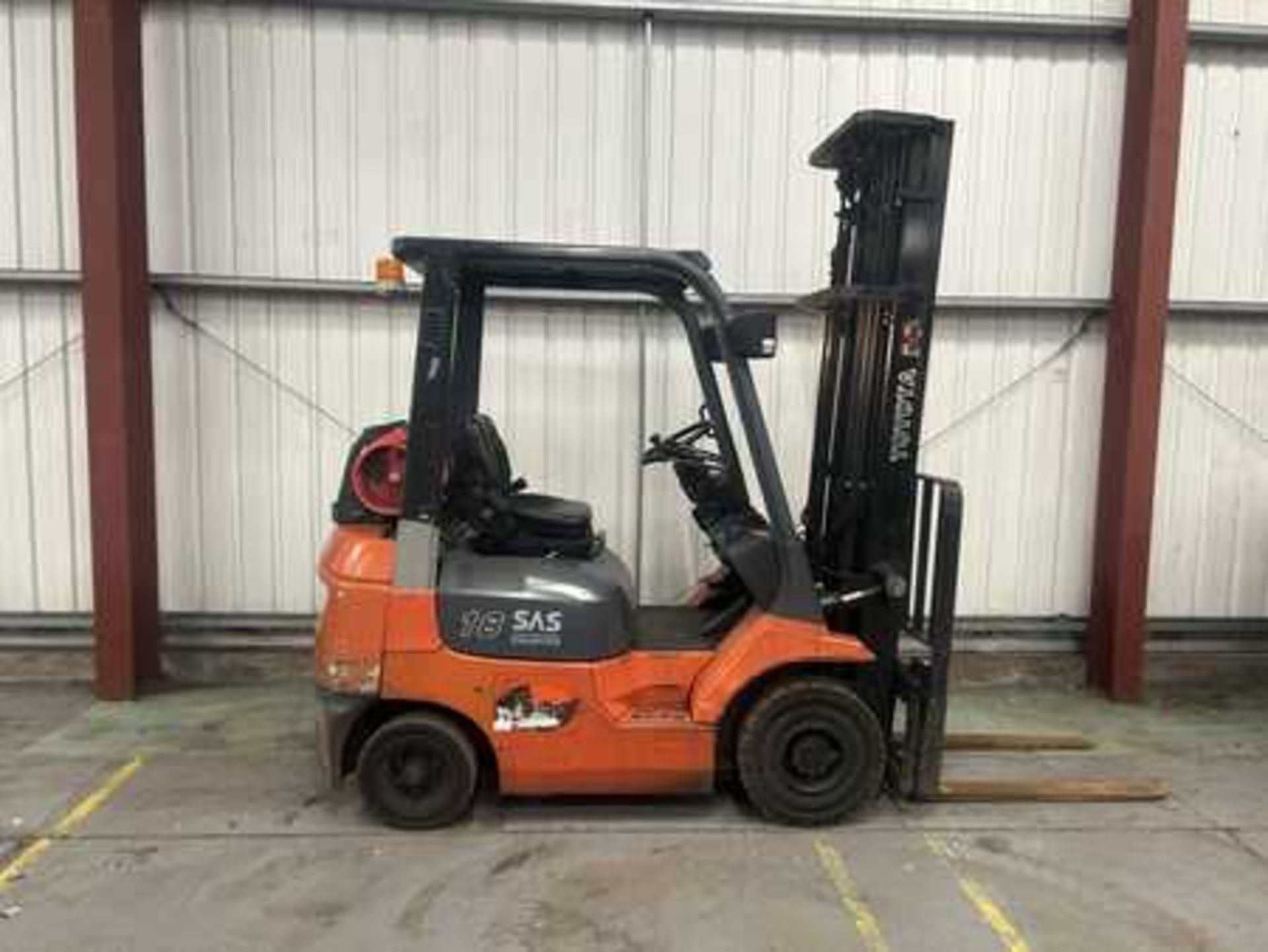 LPG FORKLIFTS TOYOTA 42-7FGF18 - Image 5 of 6