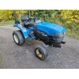 4X4 NEW HOLLAND TC210 RUNS AND DRIVES