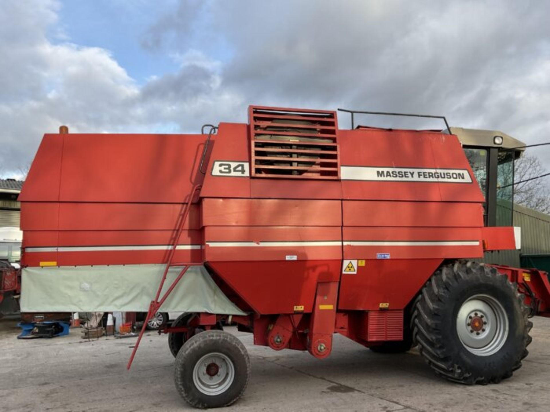 MASSEY FERGUSON 34 - Image 14 of 27