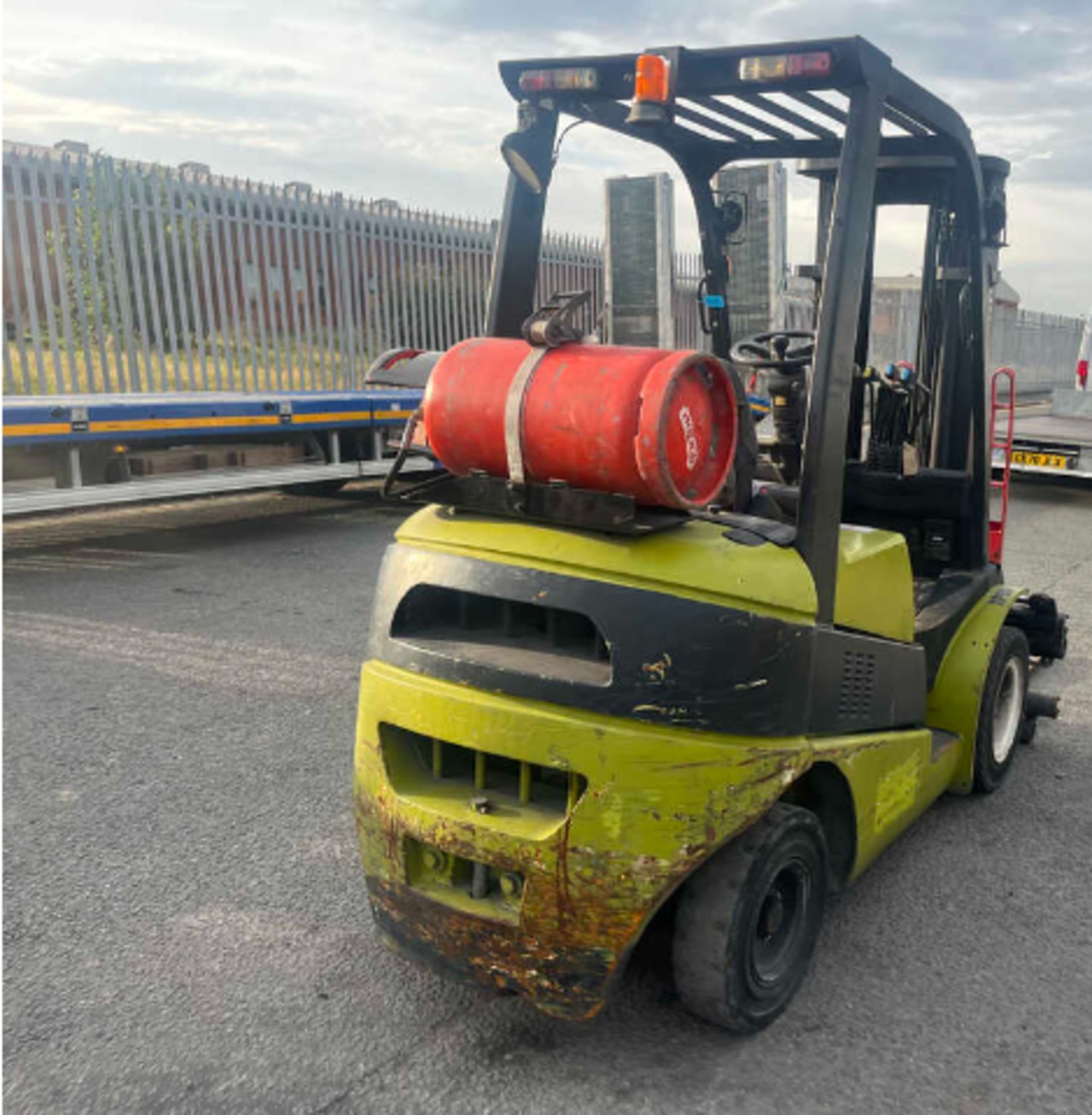 2005 LPG FORKLIFTS CLARK C25G - Bild 5 aus 6