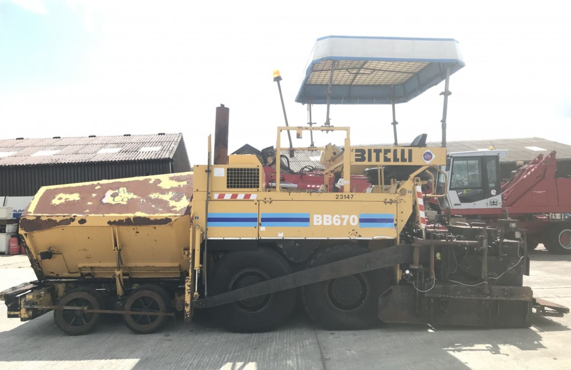 BITELLI BB 670 ASPHALT PAVER - Image 12 of 14