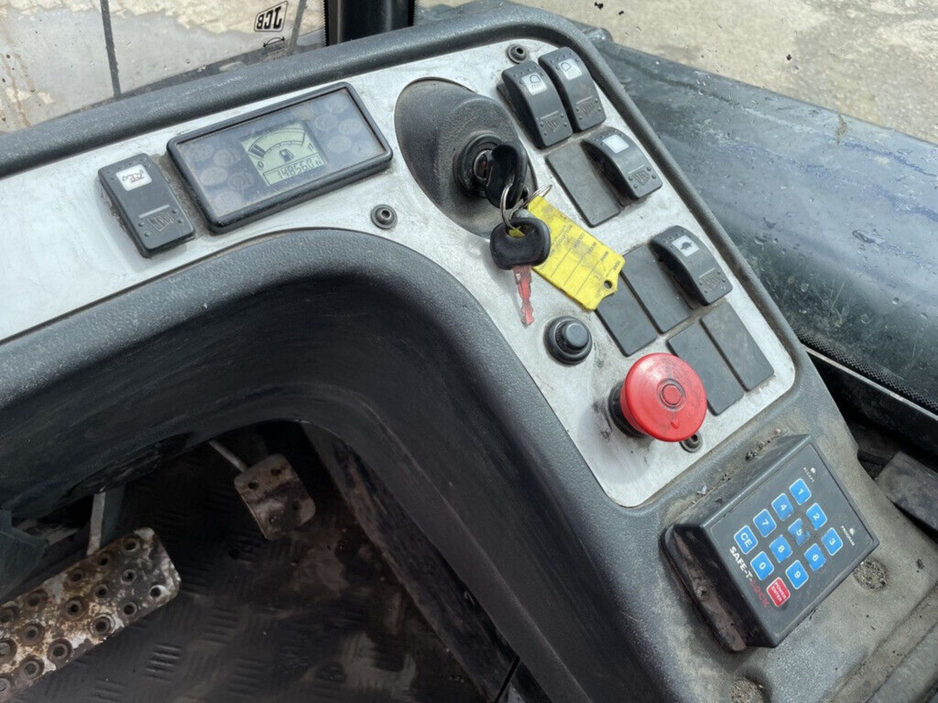 EFFICIENCY REDEFINED: 2013 JCB TELETRUK TLT25D IMMOBILISER EQUIPPED - Bild 7 aus 11