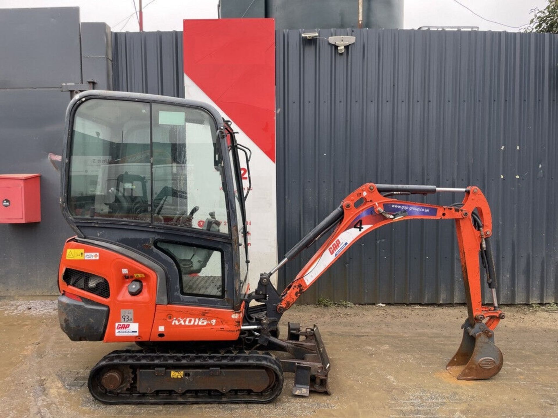 EFFICIENCY PERSONIFIED: 2016 KUBOTA KX016-4 MINI EXCAVATOR - Image 3 of 9