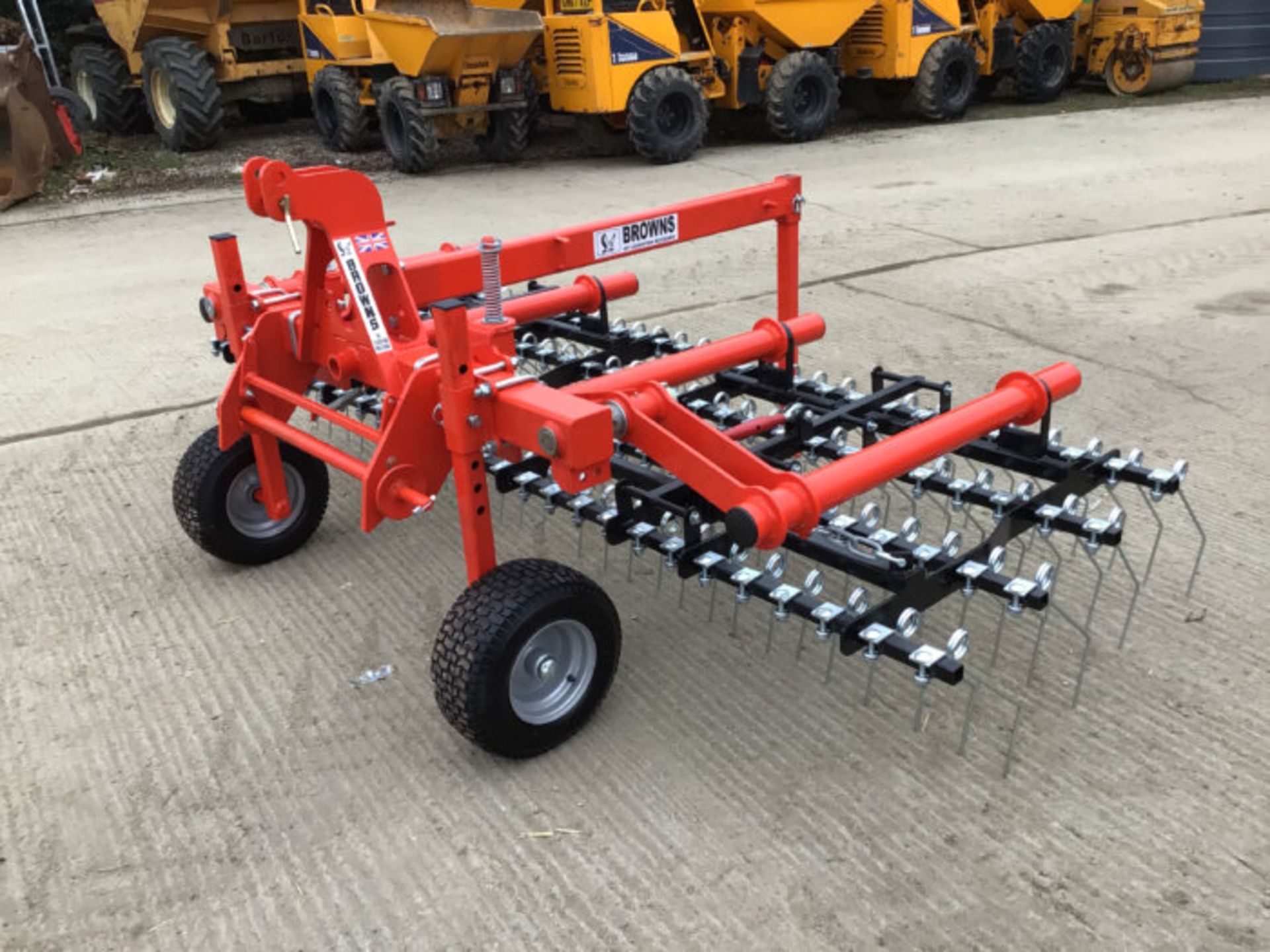 NEW BROWNS 3 METRE GRASS HARROW. 3 POINT LINKAGE