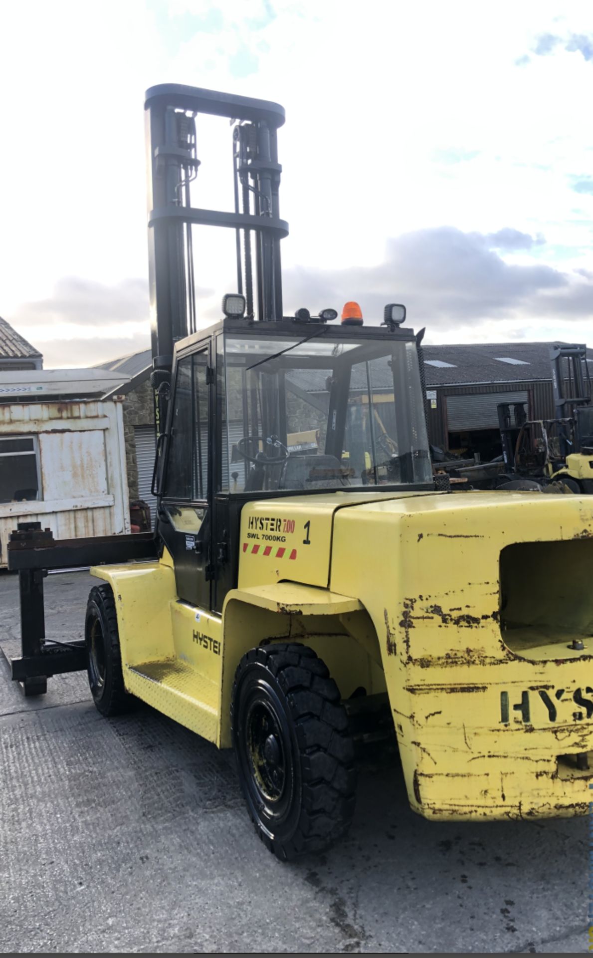 HYSTER H7.00 XL ,7 TON DIESEL FORKLIFT - Image 4 of 9