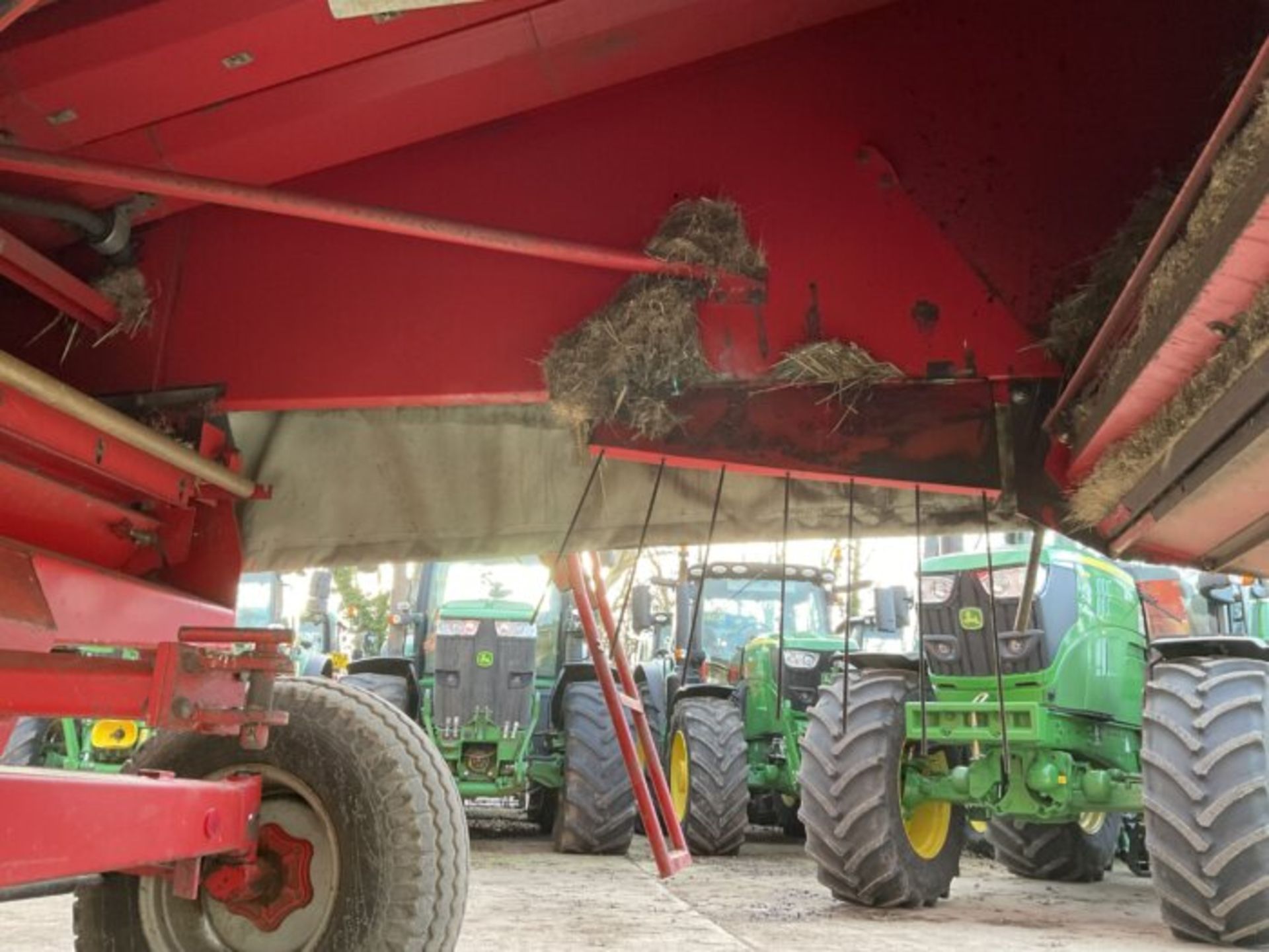 MASSEY FERGUSON 34 - Image 9 of 27