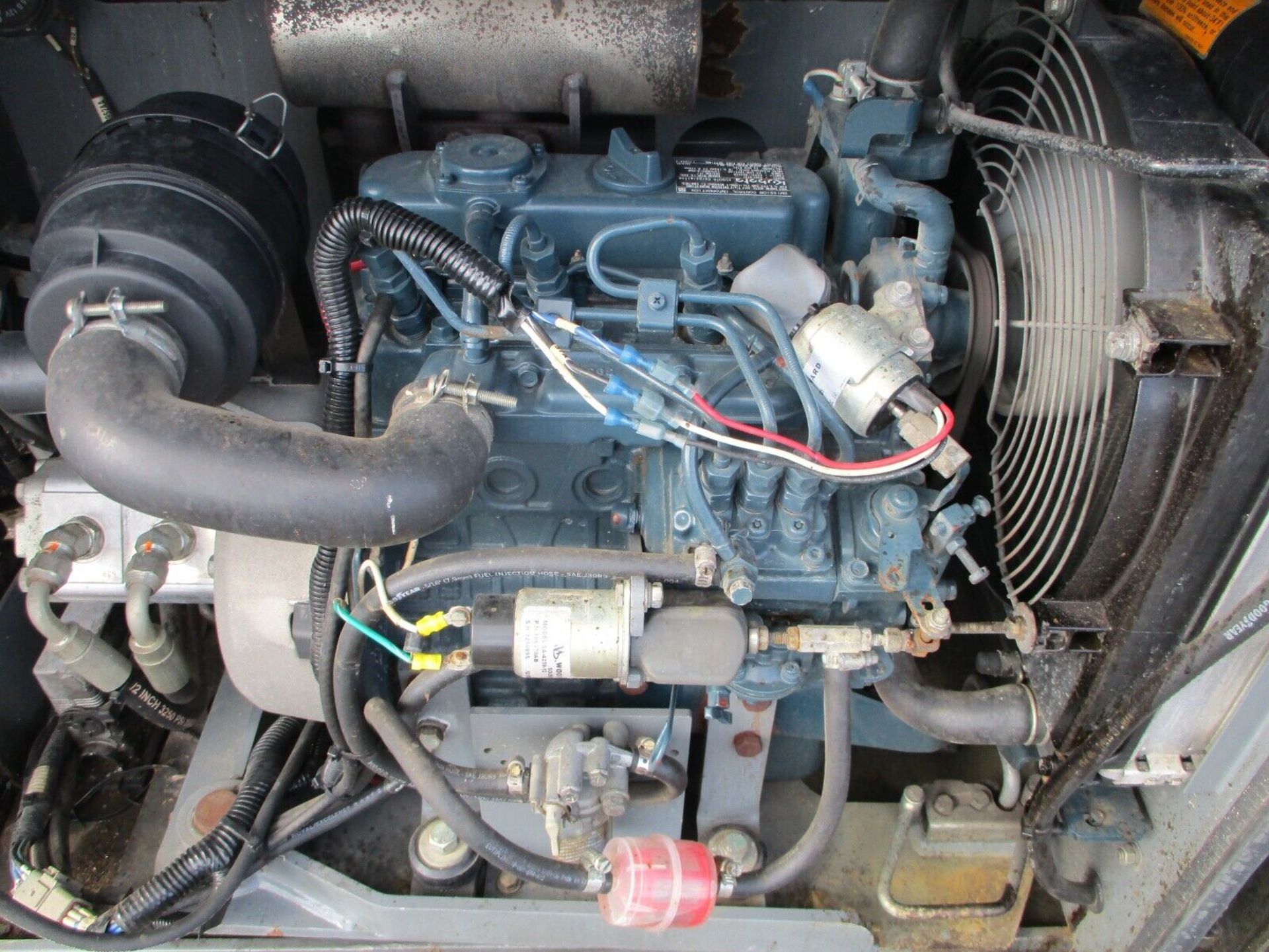 KUBOTA DIESEL ENGINE 4X4 - Image 11 of 13