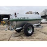 MAJOR 1700 GALLON VACUUM TANKER