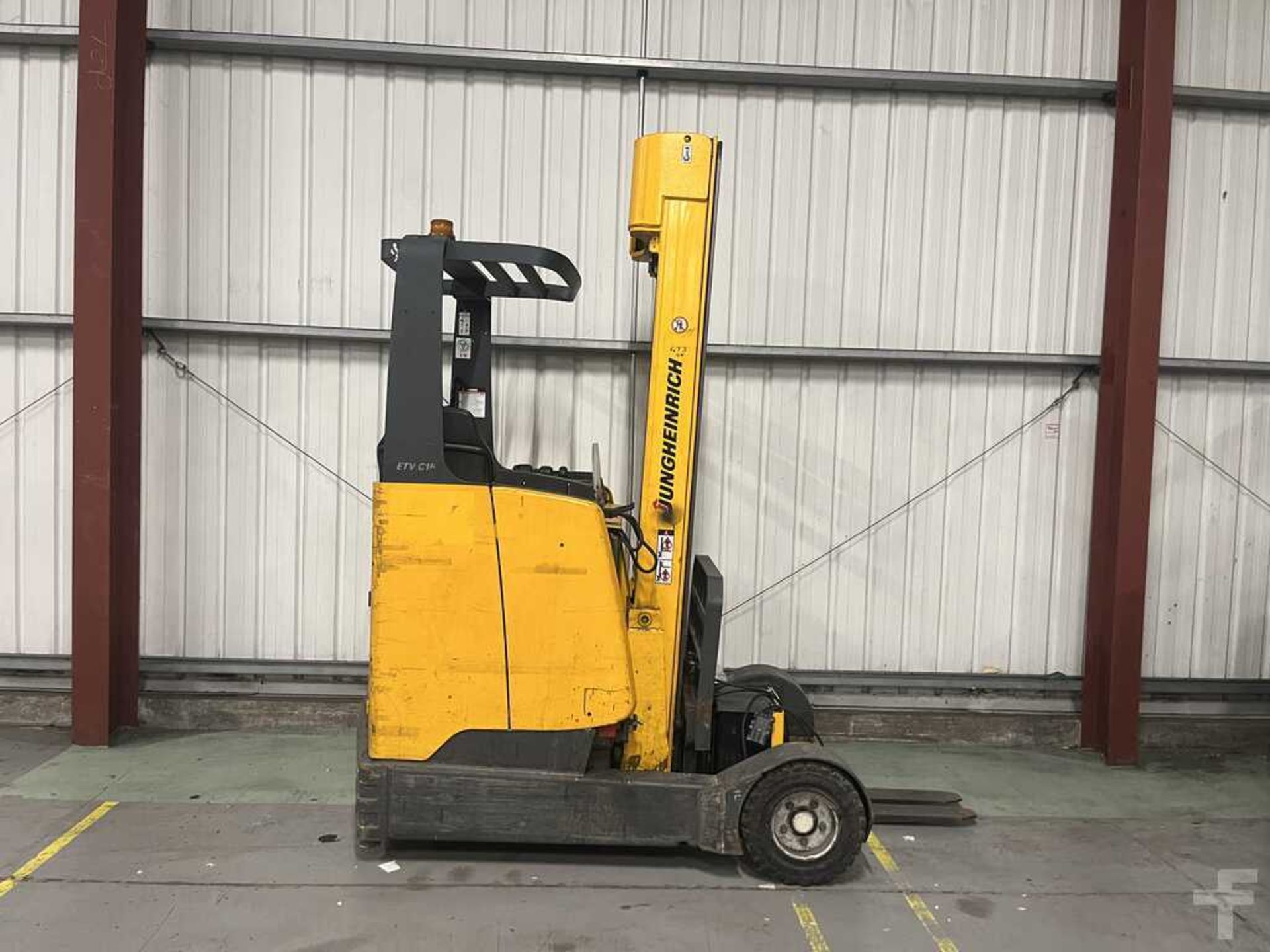 REACH TRUCKS JUNGHEINRICH ETVC 16 *CHARGER INCLUDED - Image 6 of 6