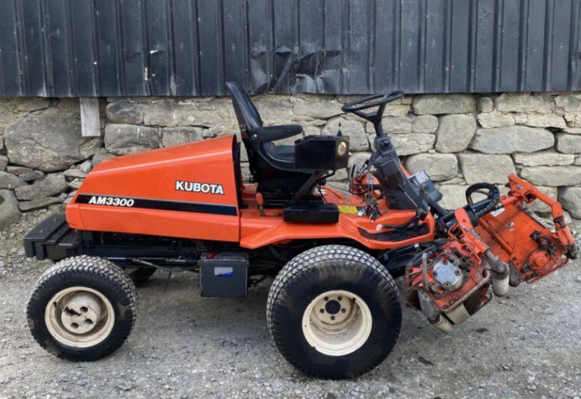 KUBOTA AM3300: DIESEL GARDEN TRACTOR GRASS CUTTER - Bild 8 aus 13