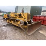 BULLDOZE WITH EASE: CAT D6B, STRAIGHT BLADE, STRONG START EVERY TIME
