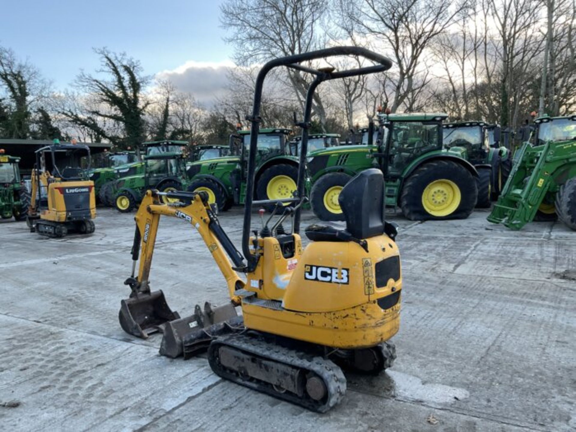 JCB 8008 CTS. RUBBER/EXPANDING TRACKS - Image 8 of 9