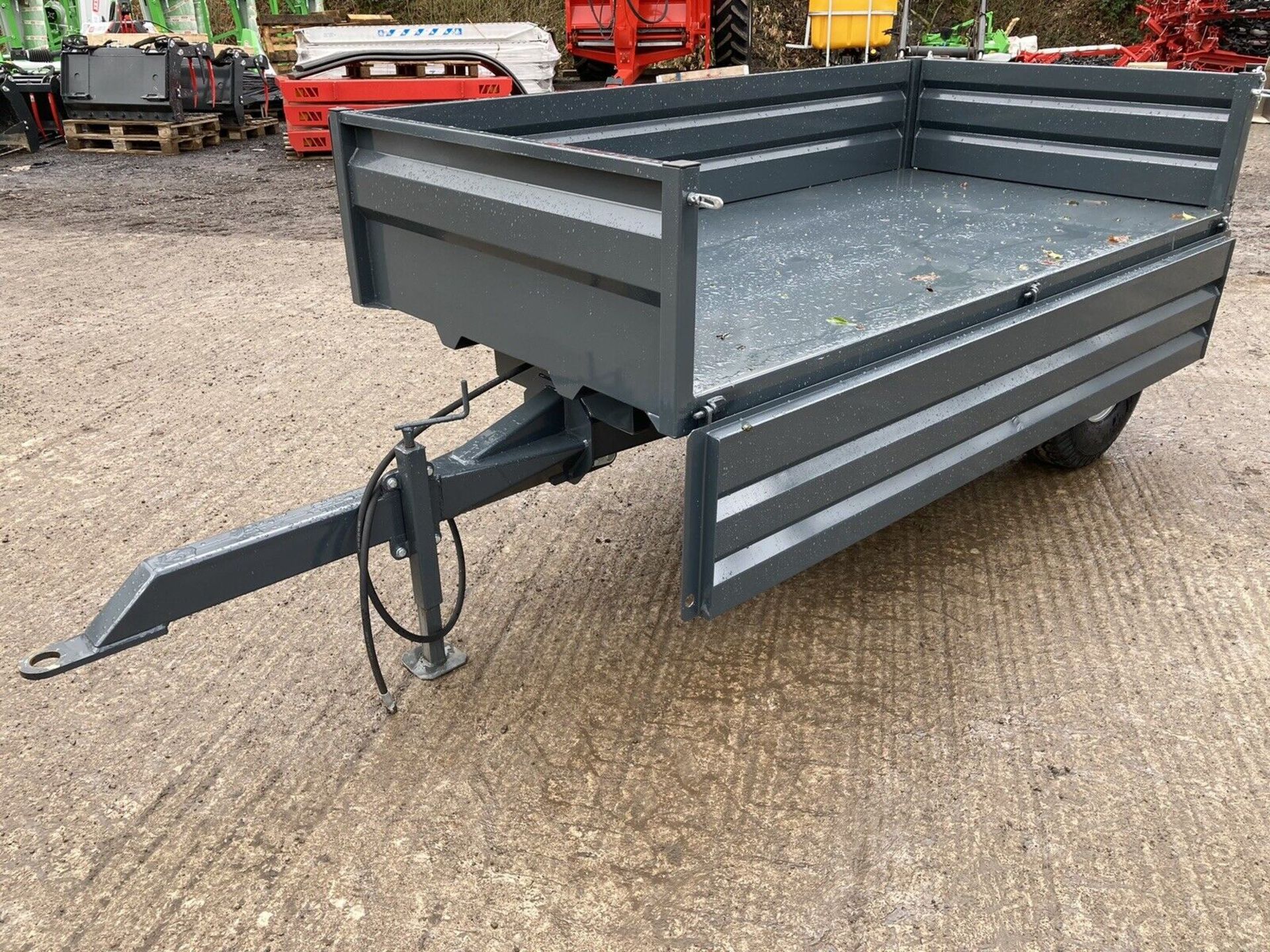 NEW 2 TONNE TIPPING TRAILER - Image 4 of 9