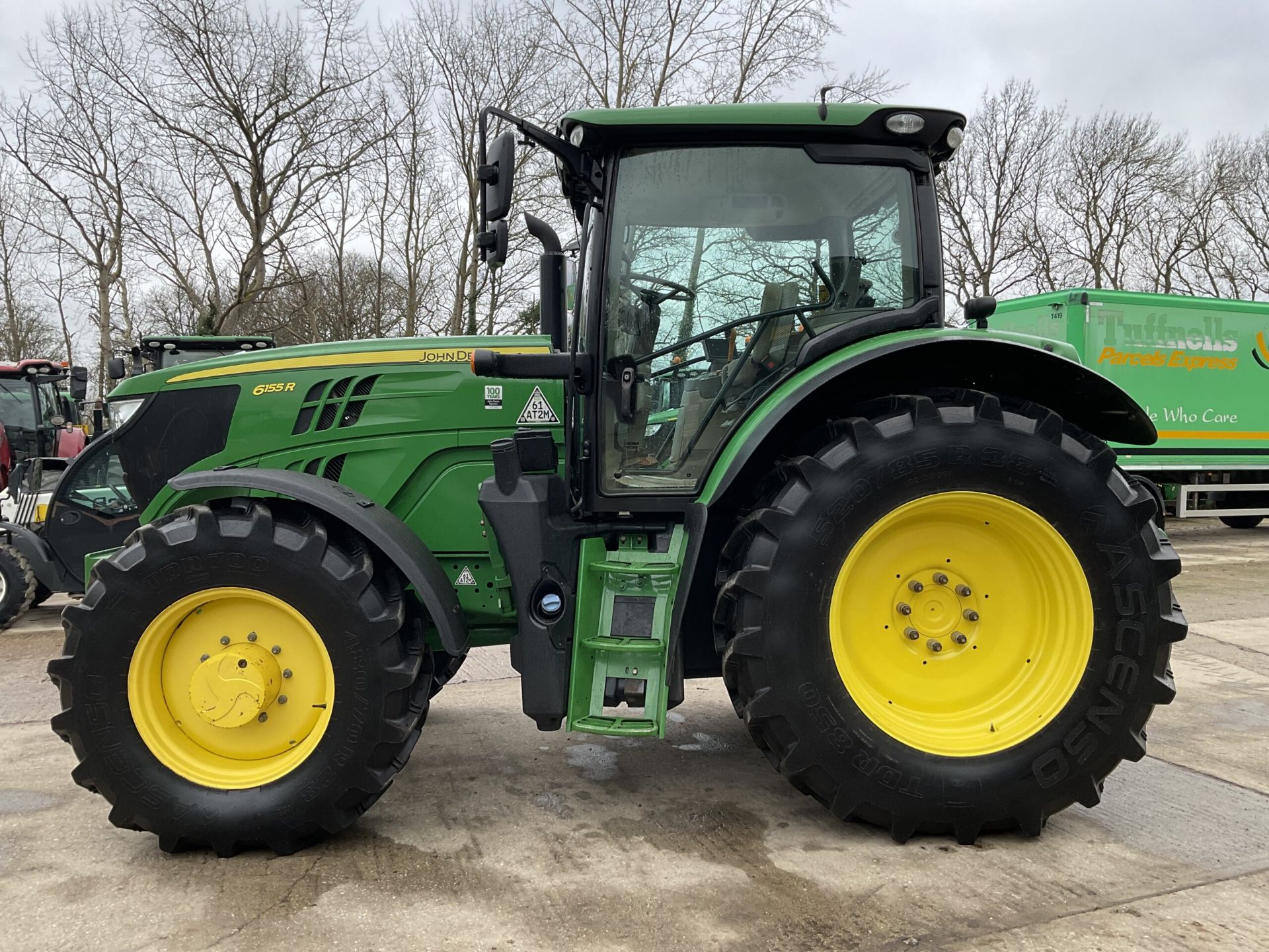 YEAR 2018 – 18 REG JOHN DEERE 6155R PREMIUM