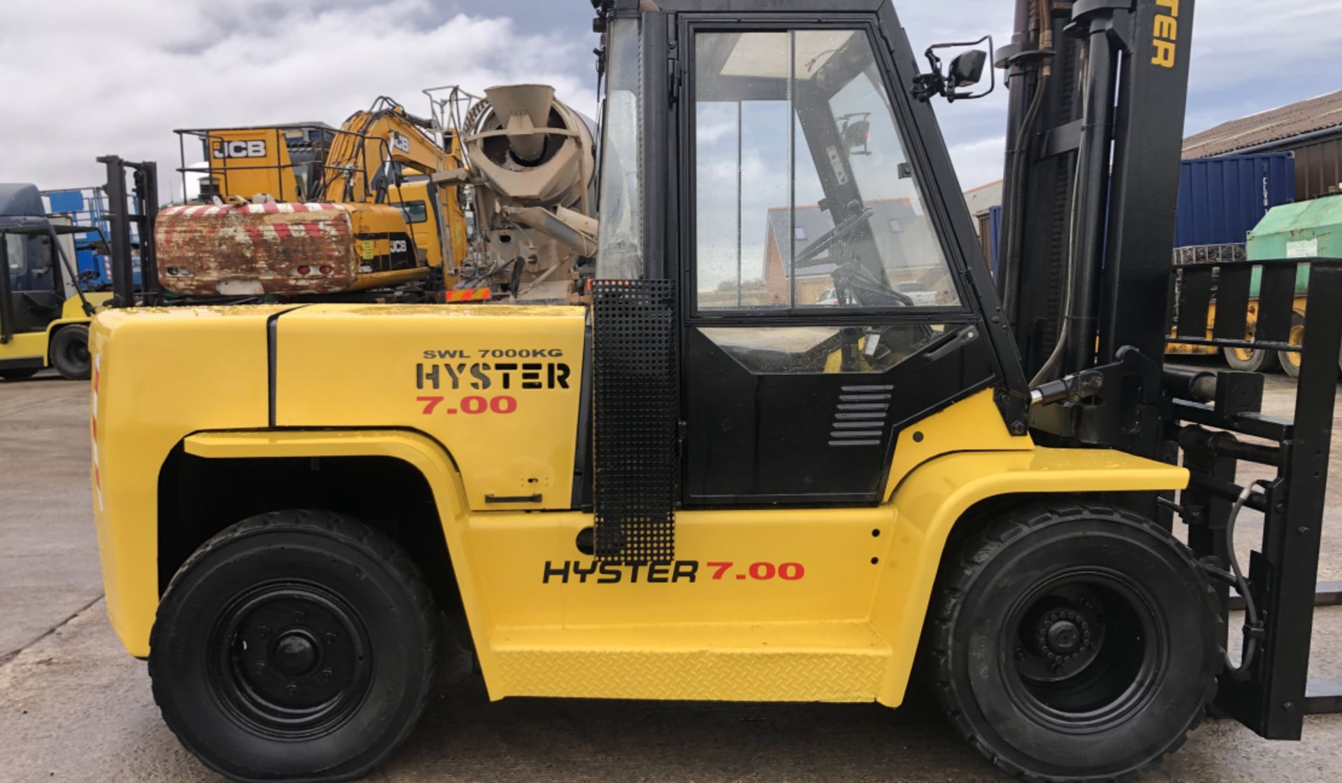 HYSTER H7.00 XL ,7.5 TON DIESEL FORKLIFT - Image 6 of 13