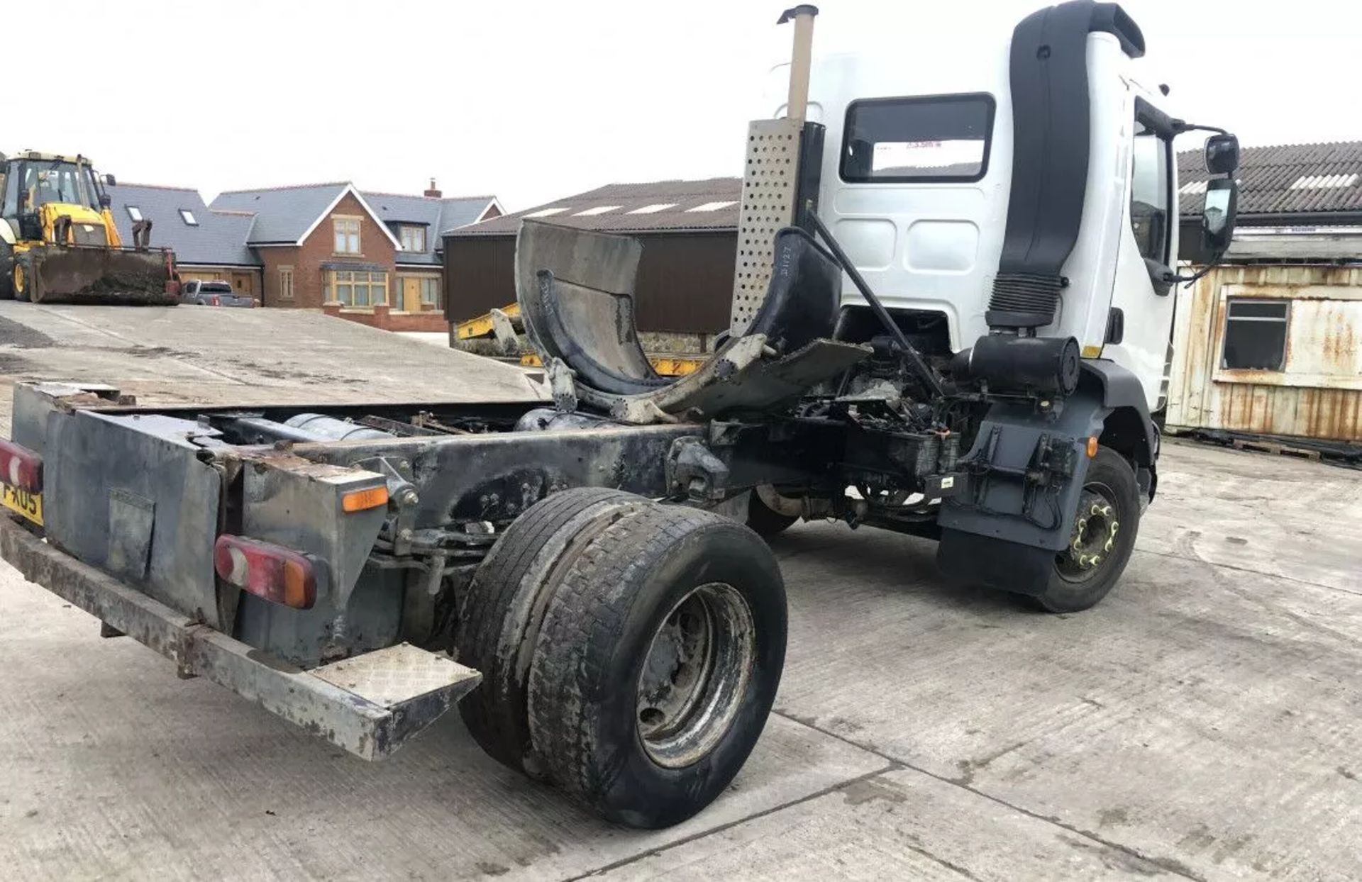 DAF LF 15 TON CAB AND CHASSIS - LEFT HAND DRIVE