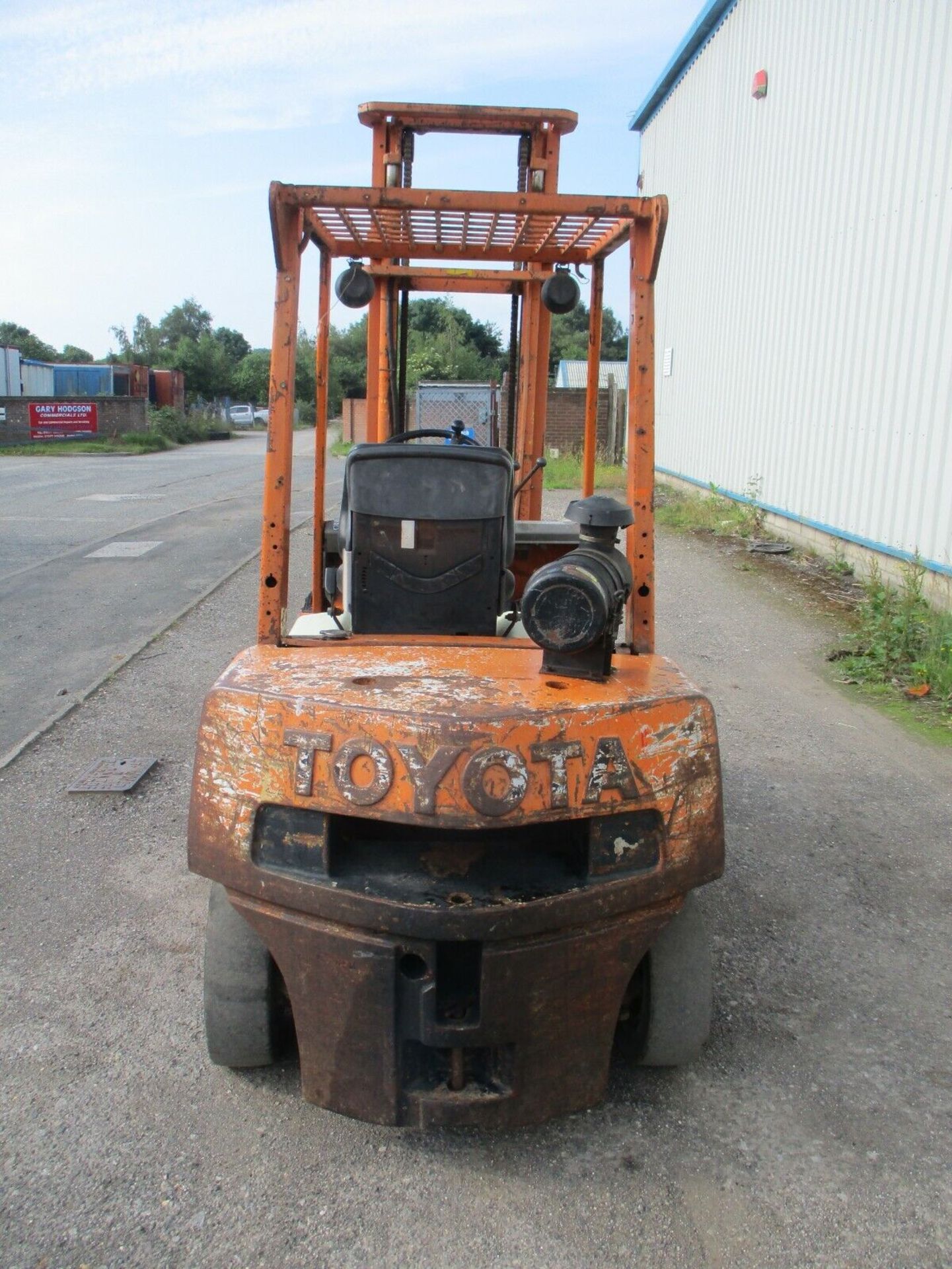 EFFICIENCY REDEFINED: TOYOTA 4FDF25 FORKLIFT INNOVATION - Image 2 of 11