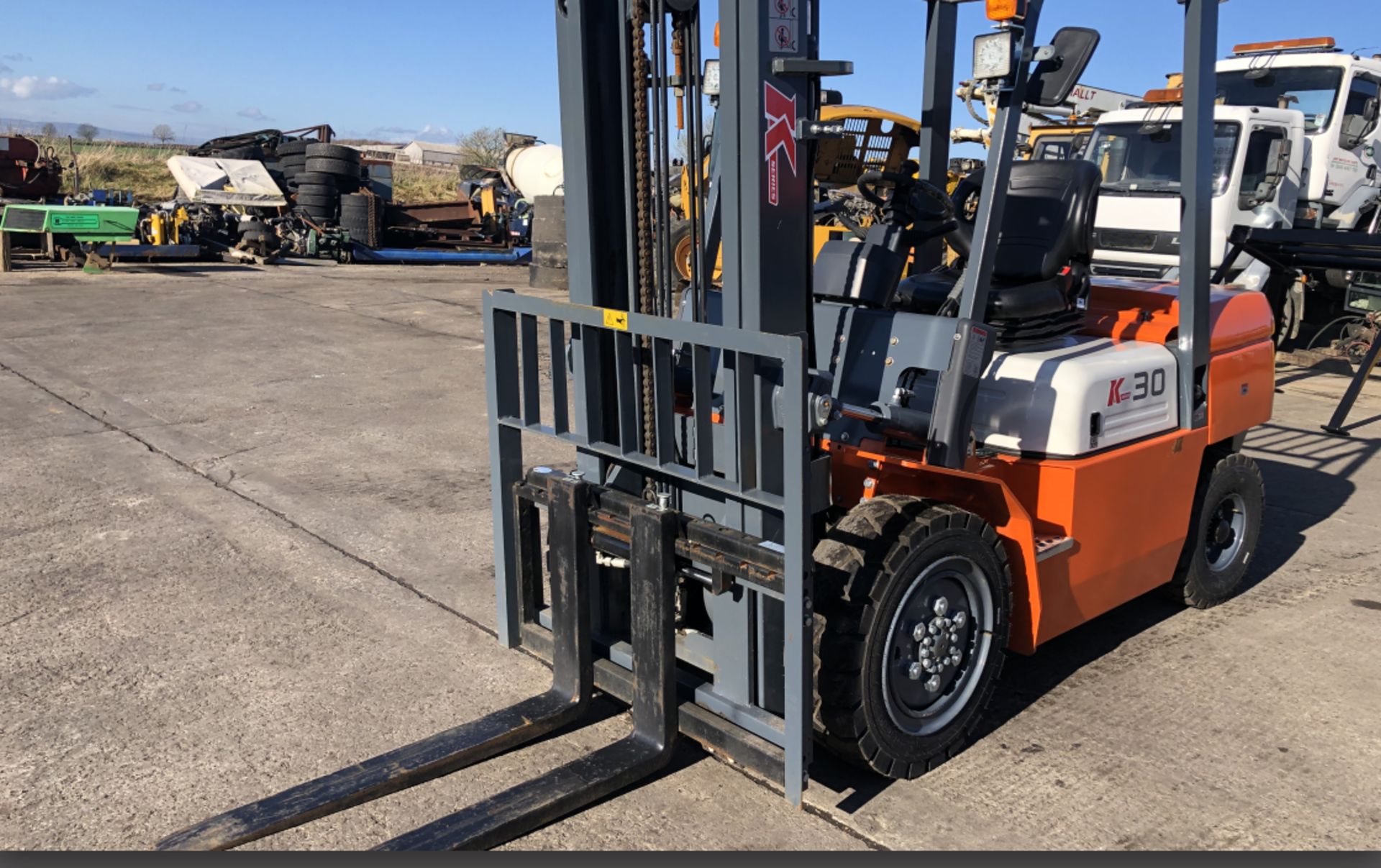 K SERIES FD 30 ,3 TON DIESEL FORKLIFT - Image 8 of 13