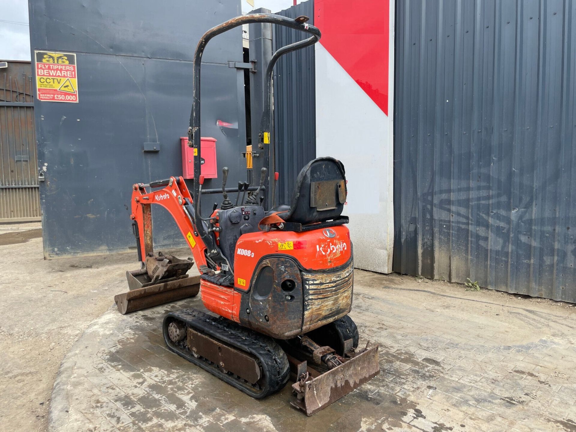 2018 KUBOTA K008-3: MICRO EXCAVATOR EXCELLENCE WITH 1354 HOURS