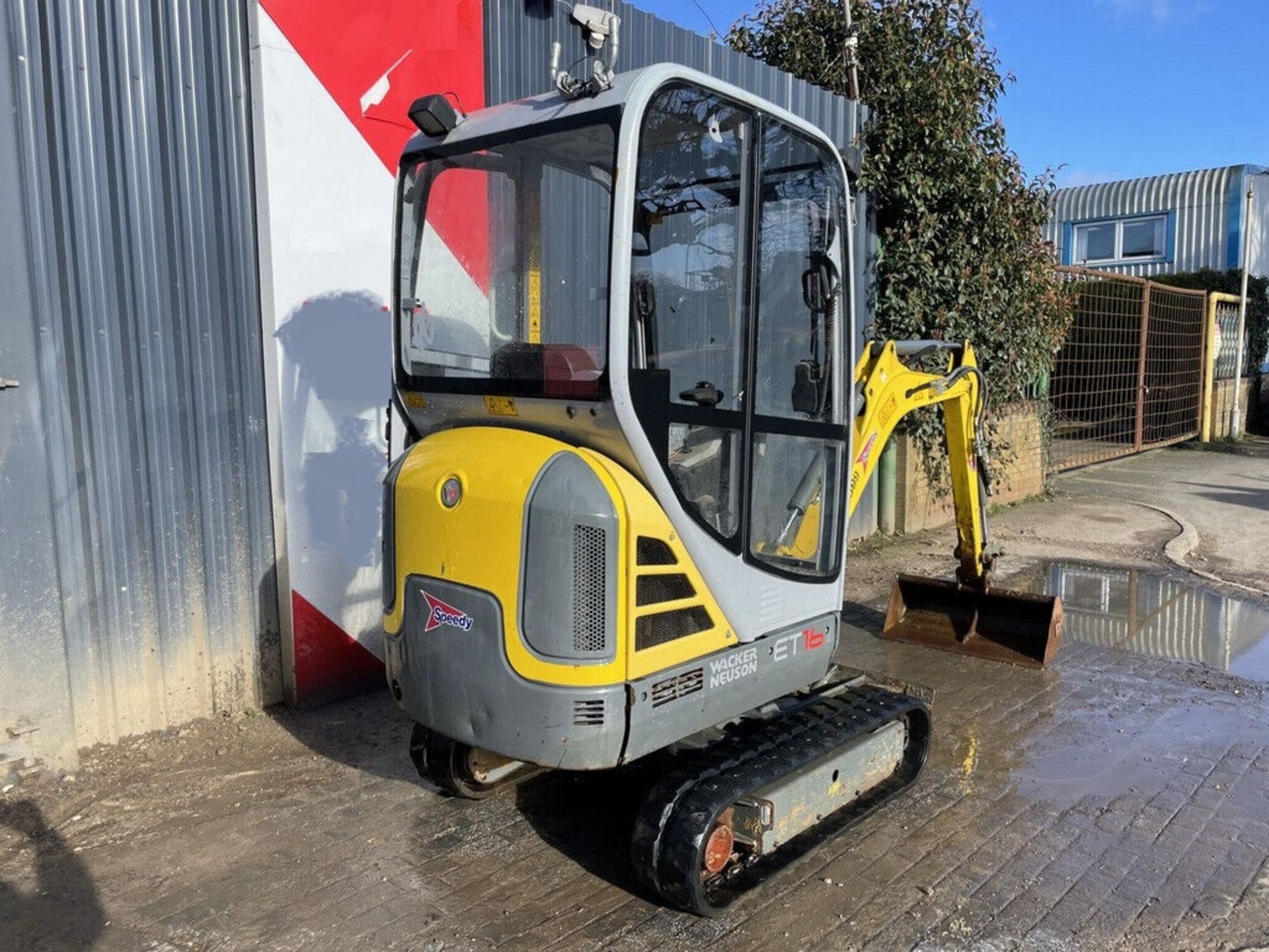 2018 WACKER NEUSON ET16 MINI EXCAVATOR