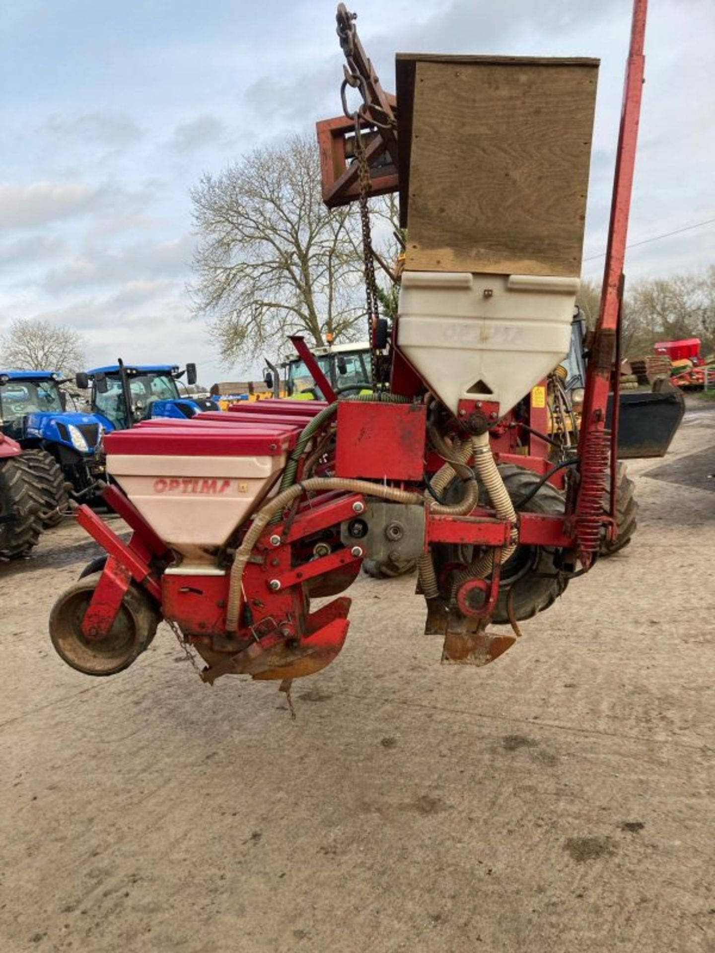 KVERNELAND OPTIMA 6 ROW MAIZE DRILL - Image 3 of 6