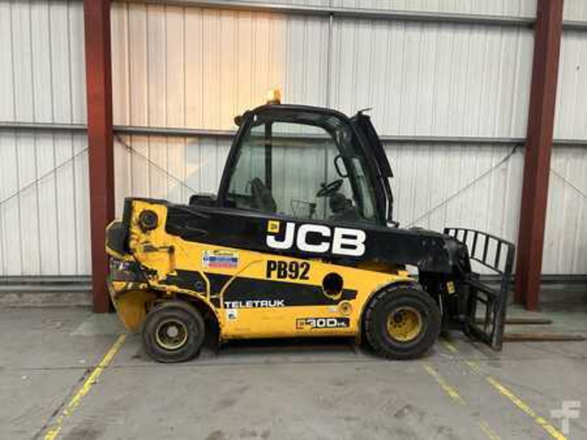 TELEHANDLER FIXED JCB TLT30D - Bild 5 aus 6