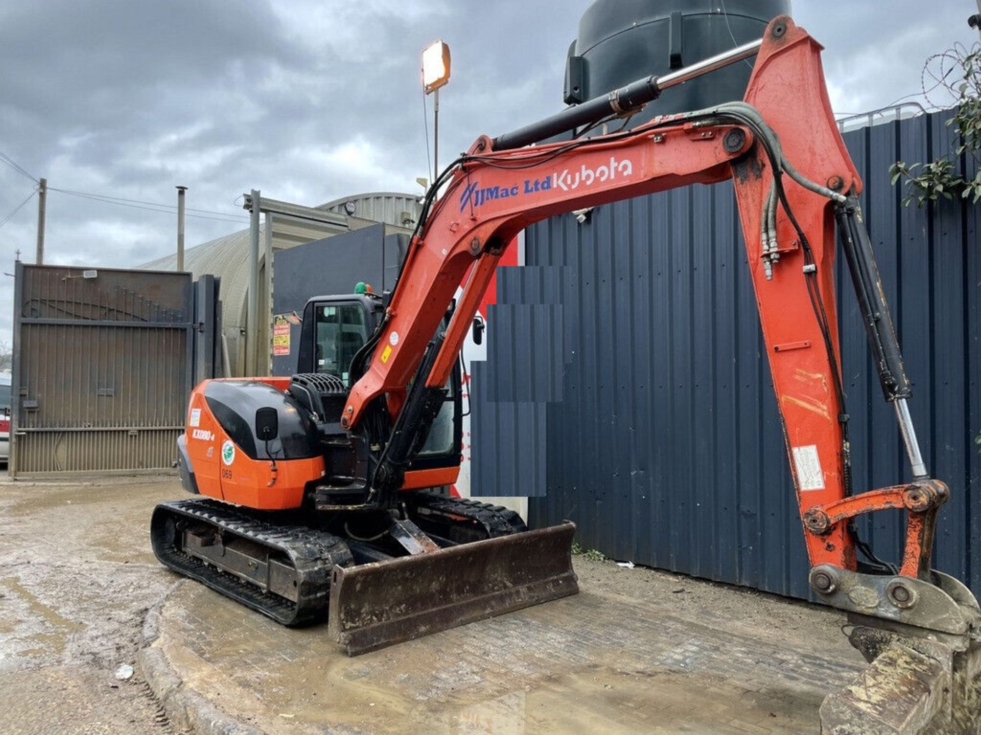 2015 KUBOTA KX080-4: MIDI EXCAVATOR MASTERY WITH 4399 HRS - Image 11 of 13