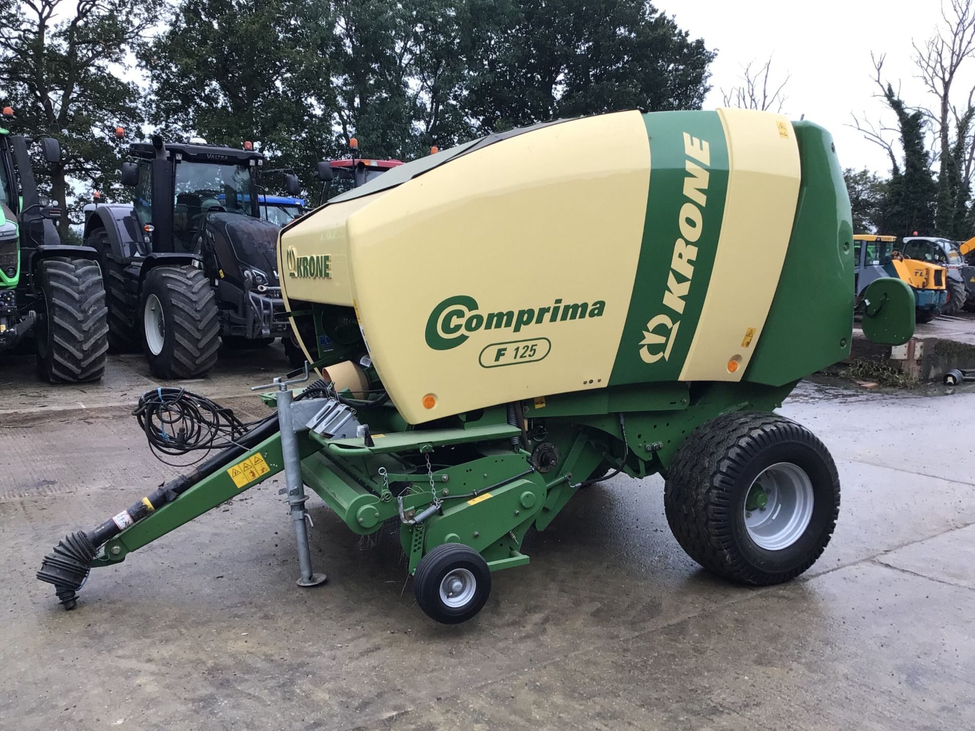 KRONE COMPRIMA F125 ROUND BALER - Image 5 of 8