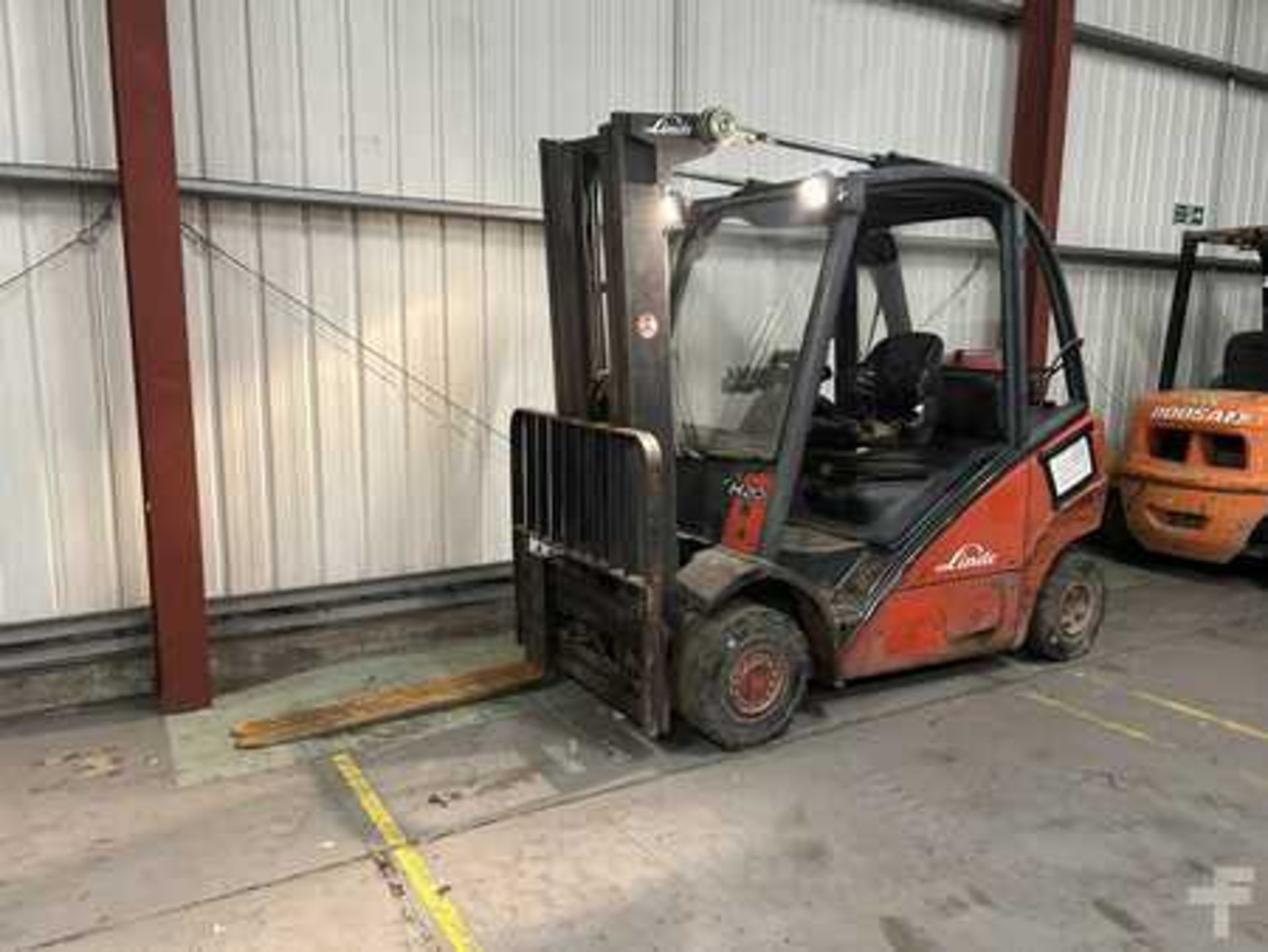 LPG FORKLIFTS LINDE H20T - Image 4 of 6