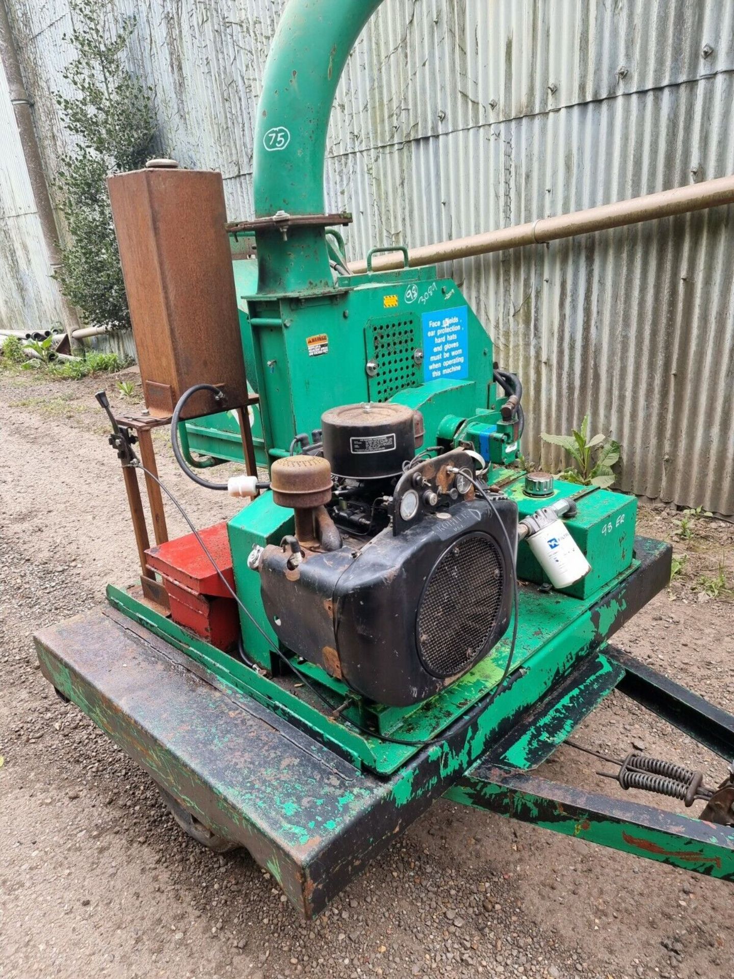 20HP PETROL WOOD CHIPPER - Image 2 of 7