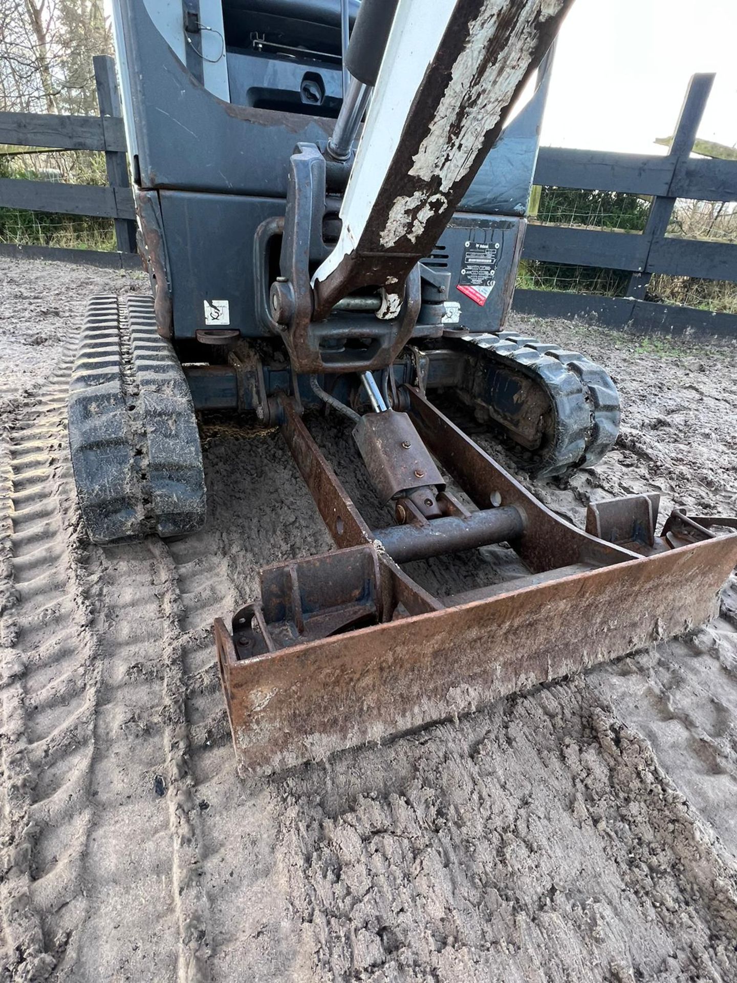 2021 BOBCAT E17 MINI DIGGER EXCAVATOR TRACK MACHINE 1.7 TON ! 3 BUCKETS - Image 7 of 20