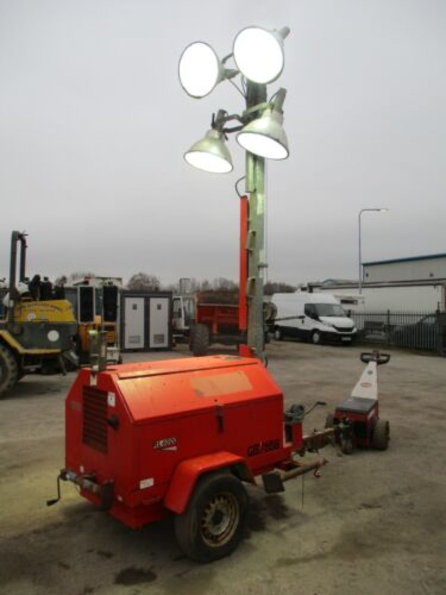 TEREX TOWER LIGHT LIGHTING TOWER DIESEL TOWABLE KUBOTA ENGINE - Bild 2 aus 8