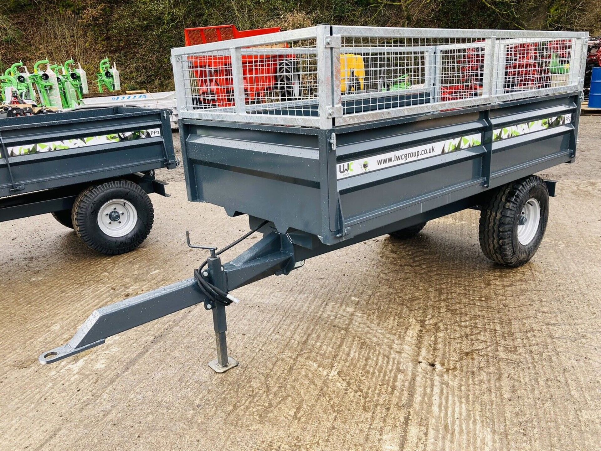 NEW 2 TONNE TIPPING TRAILER - Image 2 of 9