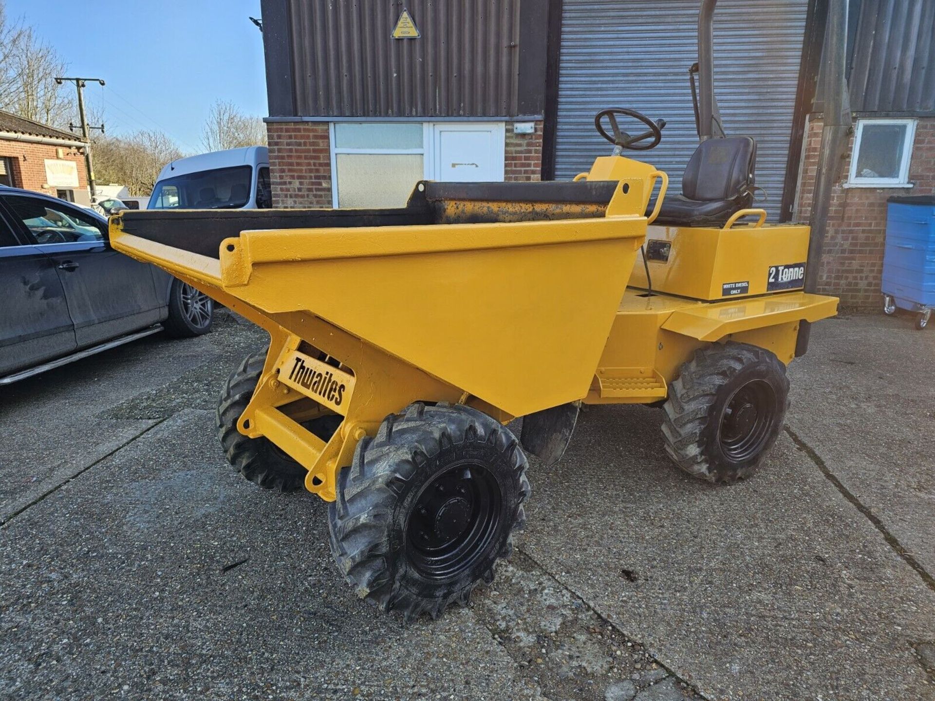 1700 HRS THWAITES 4X4 2 TON DUMPER - Bild 4 aus 4