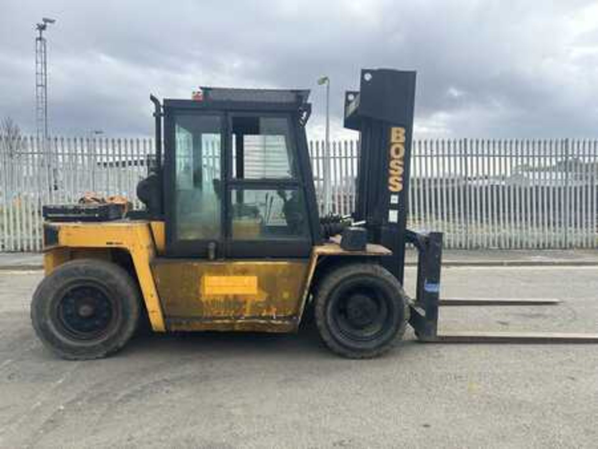 DIESEL FORKLIFTS BOSS 390-4C3 - Bild 4 aus 6