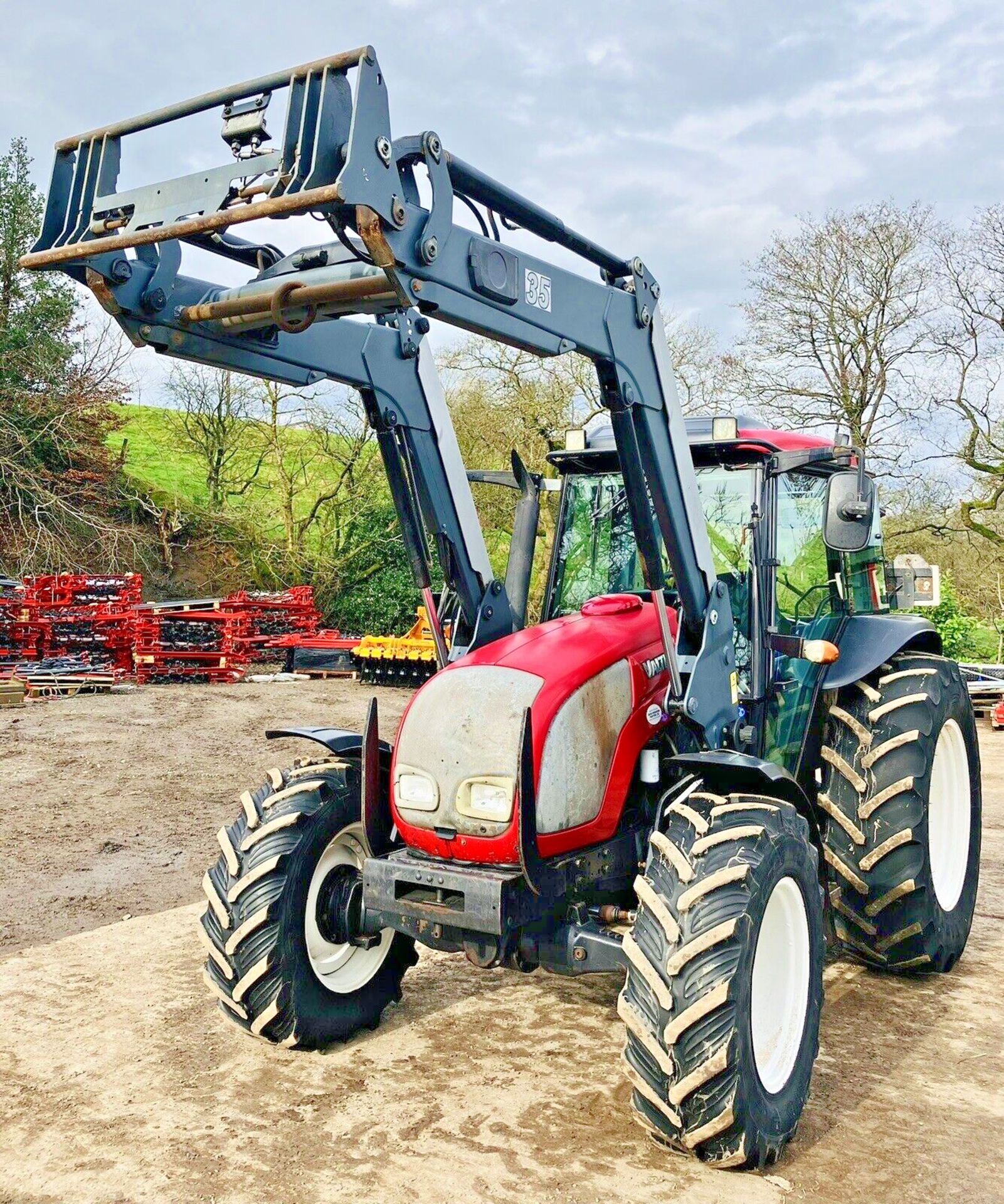 VALTRA A95 & QUICKE Q350 LOADER. 2008 - Image 6 of 7