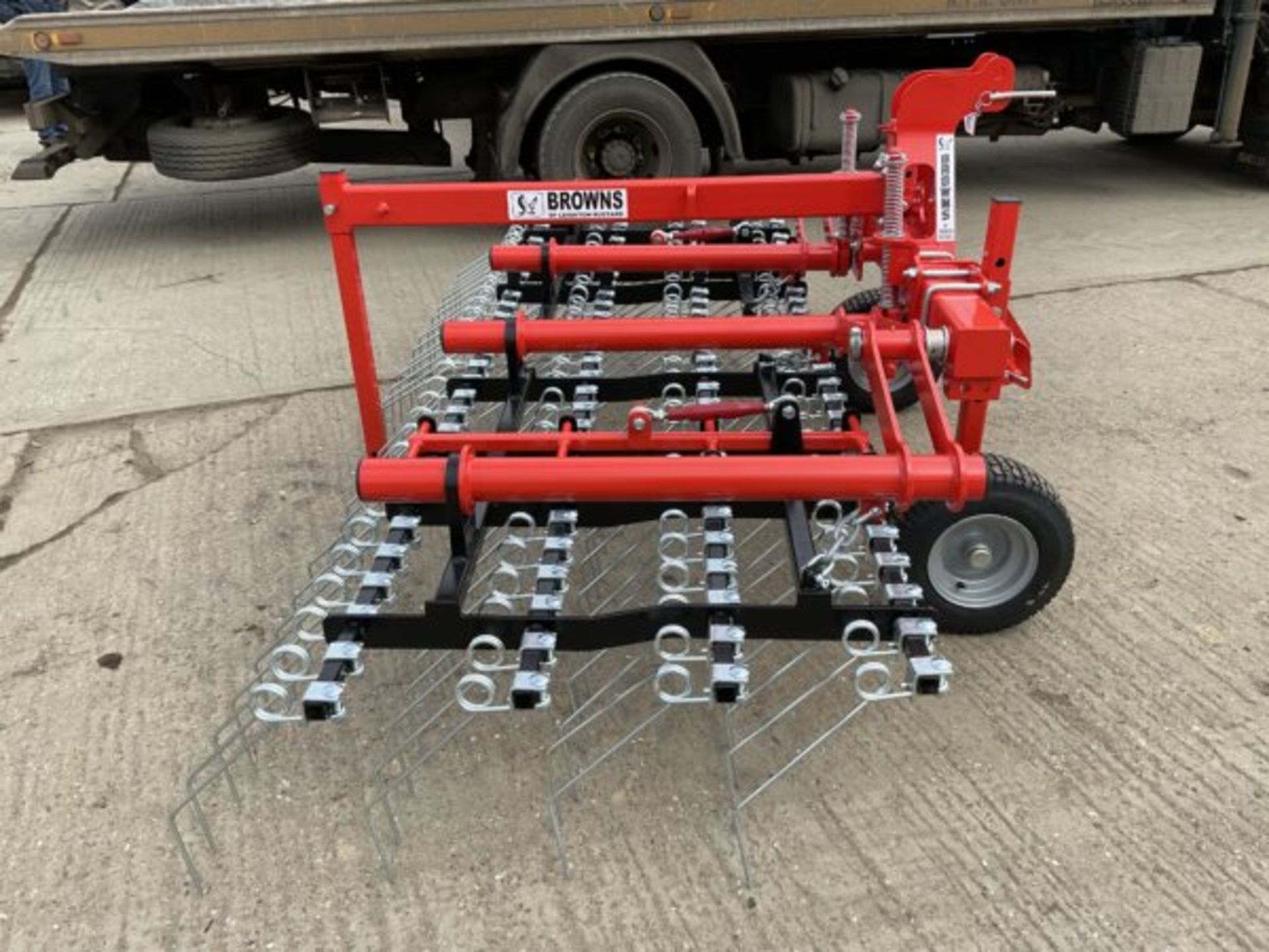 2023 NEW BROWNS 3M SPRING HARROW