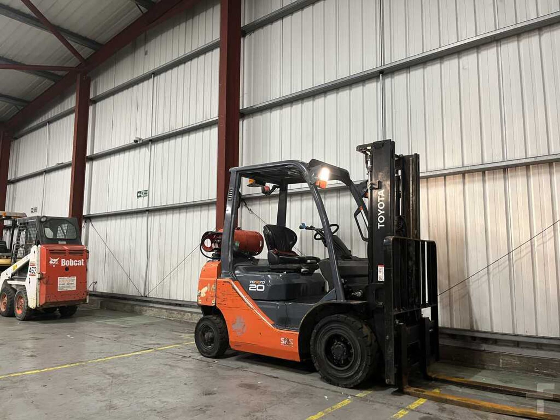 LPG FORKLIFTS TOYOTA 02-8FGF20 - Image 3 of 5
