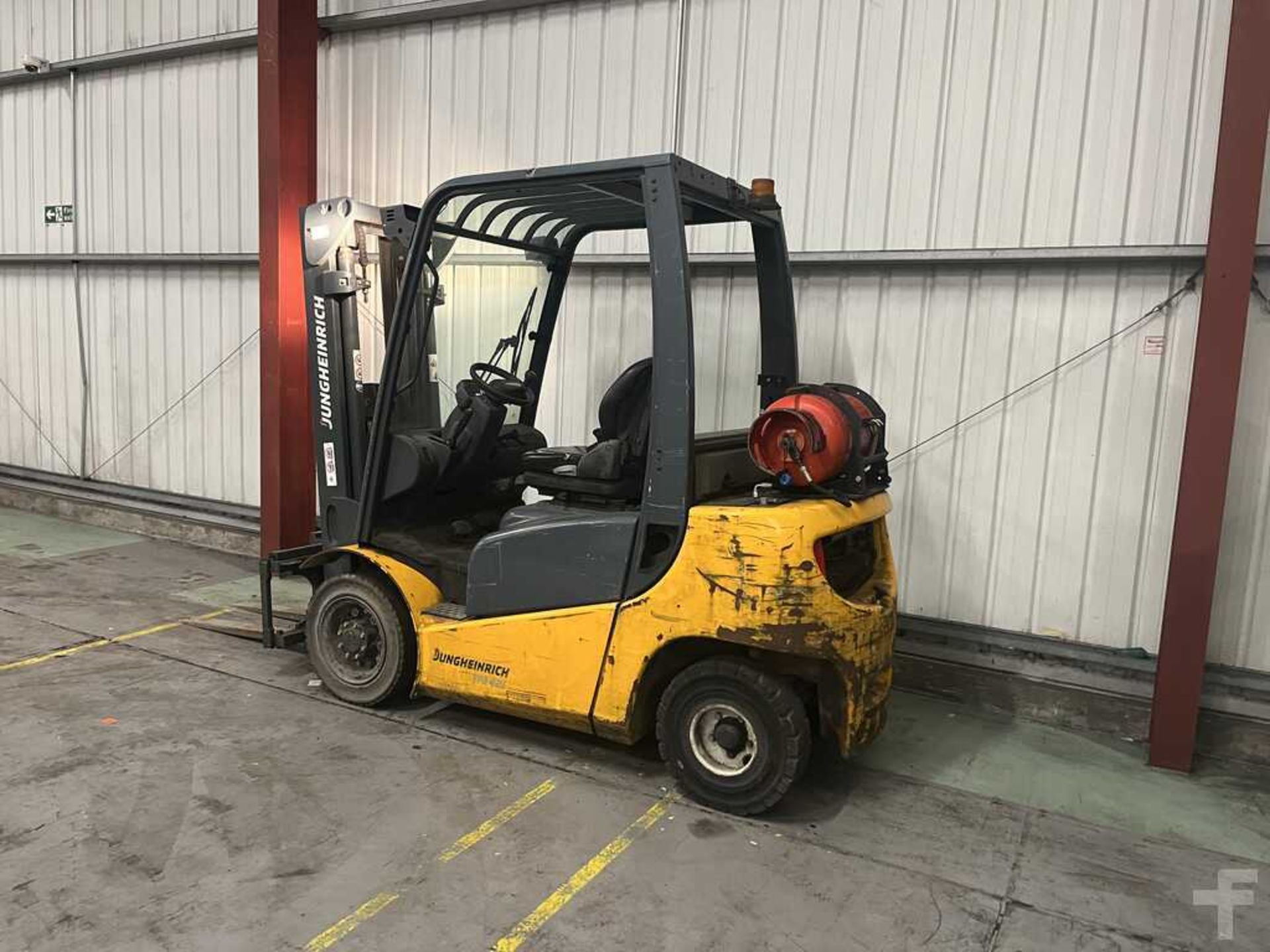 LPG FORKLIFTS JUNGHEINRICH TFG425 - Image 3 of 6