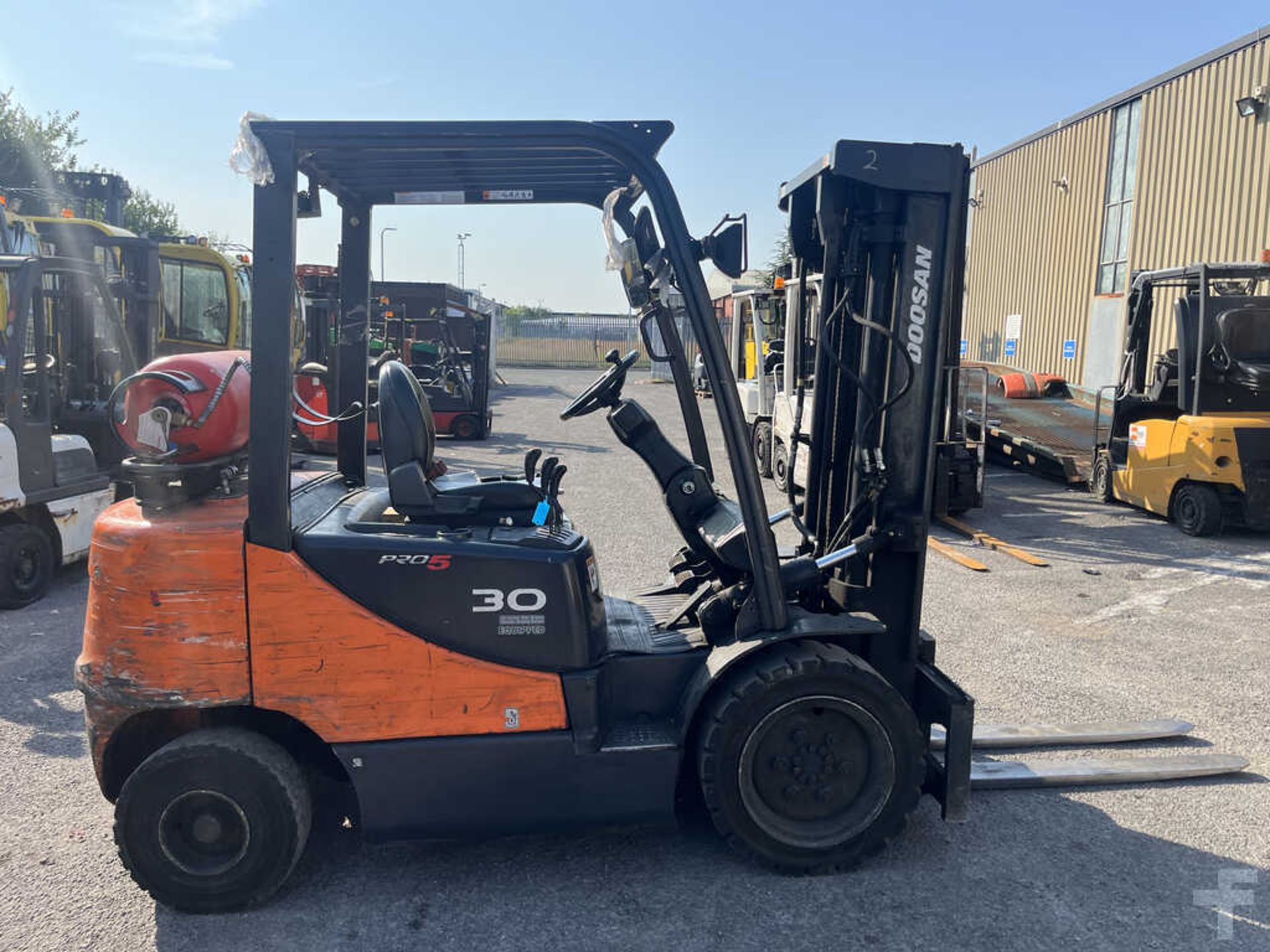 2013 LPG FORKLIFTS DOOSAN G30E-5 - Image 4 of 5