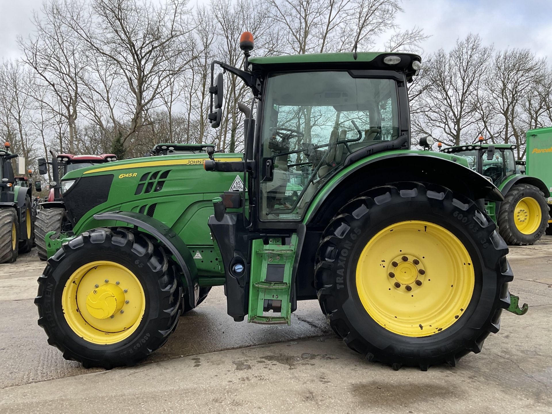 YEAR 2016 – 16 REG JOHN DEERE 6145R