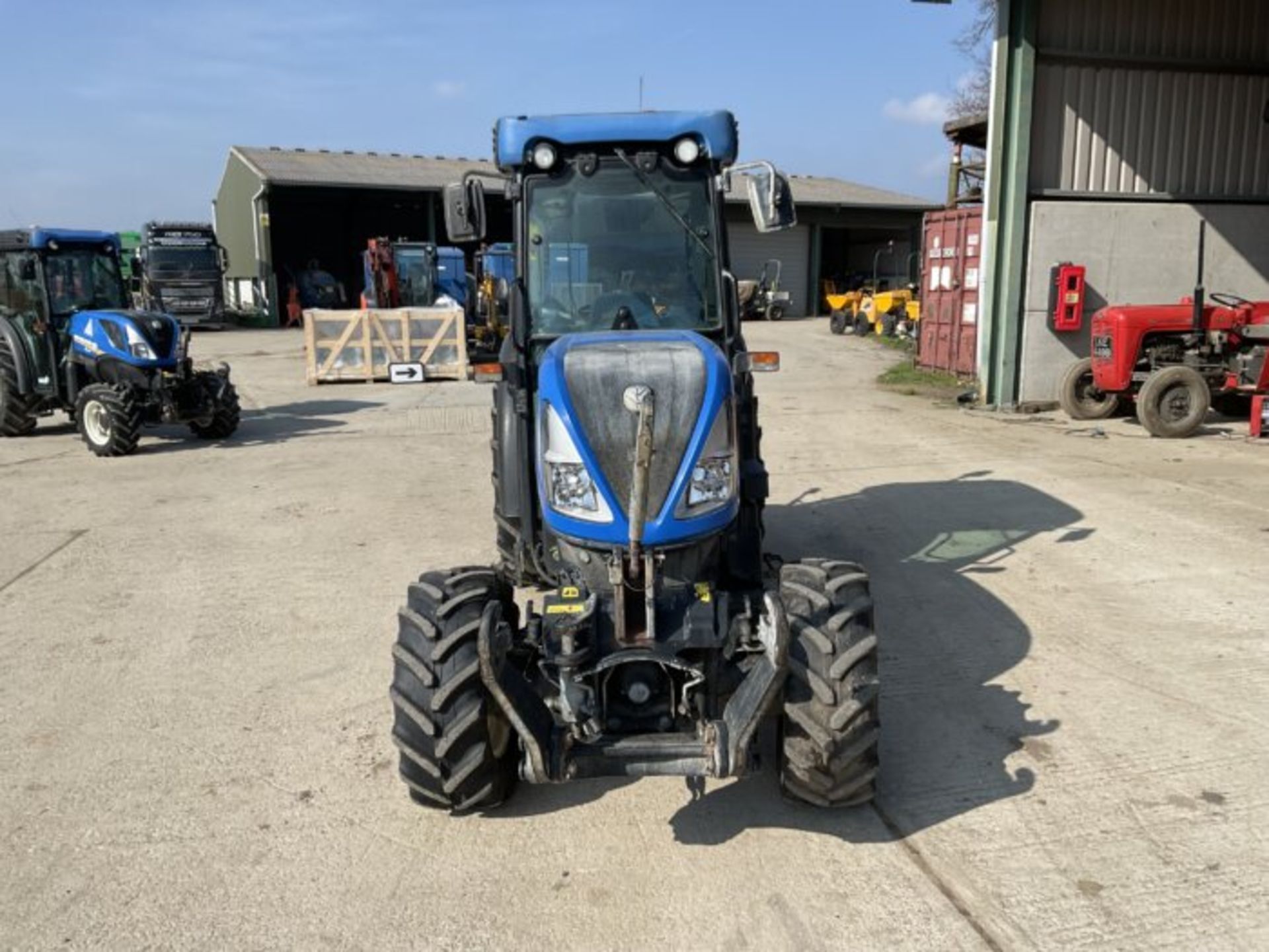 YEAR 2018 NEW HOLLAND T4.100 N - Image 3 of 11