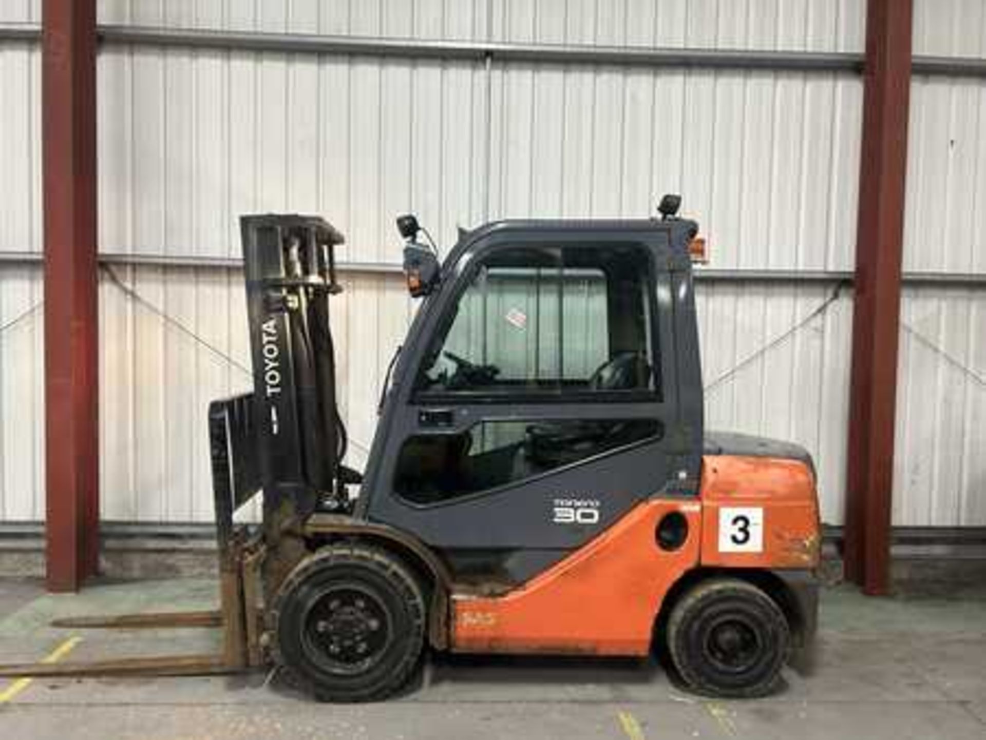 DIESEL FORKLIFTS TOYOTA 02-8FDF30 - Image 2 of 6