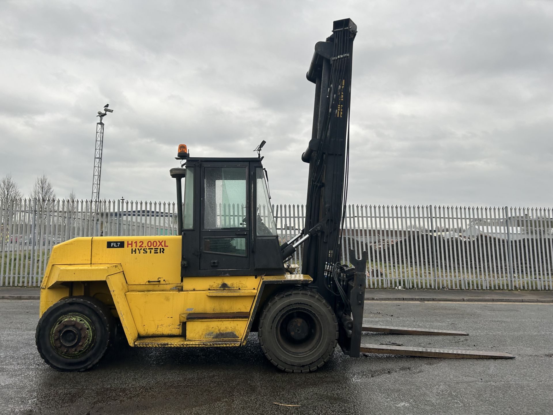 DIESEL FORKLIFTS HYSTER H12.00XL - Image 2 of 4