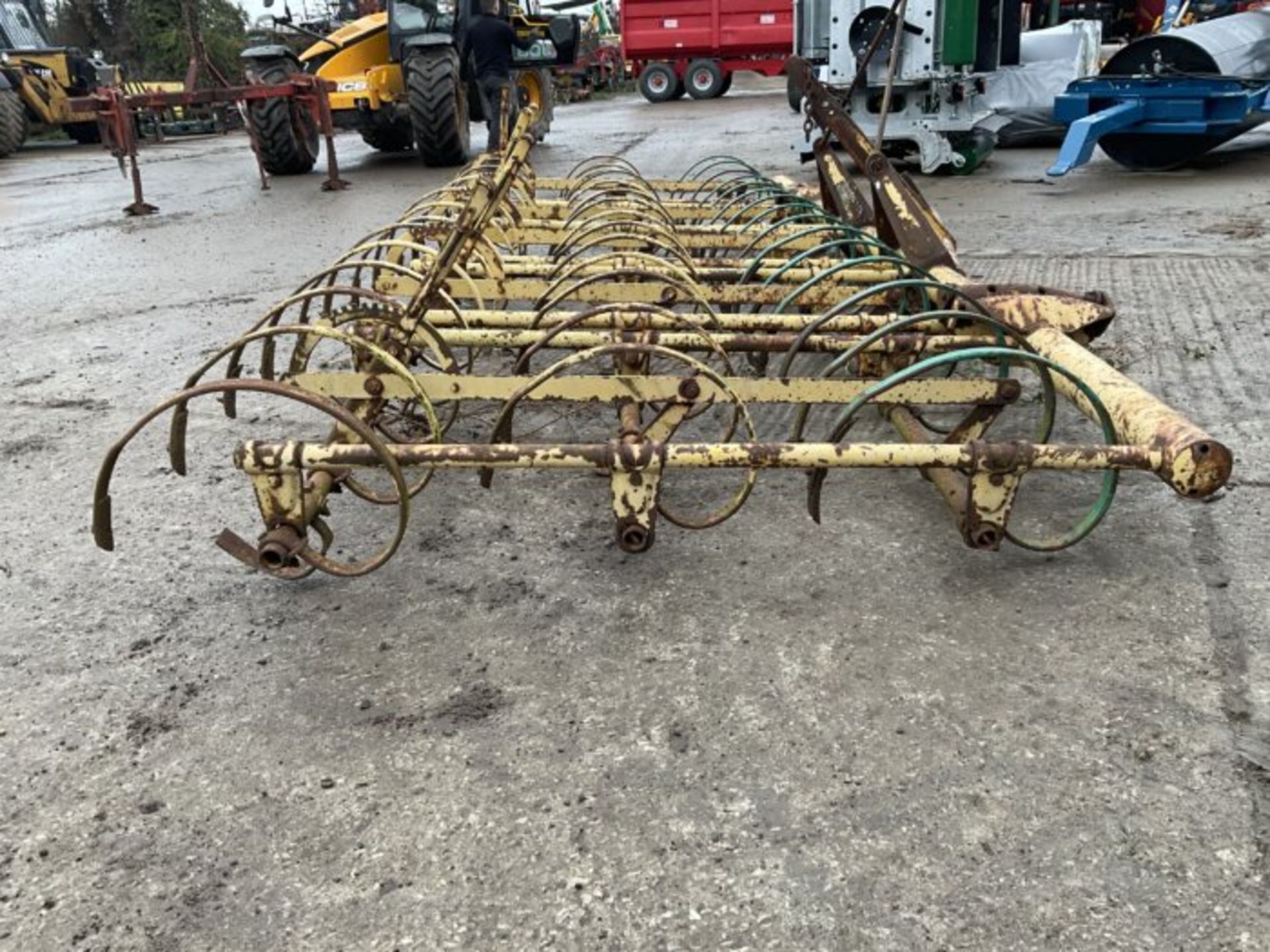 BOMFORD 39 SPRING TINE CULTIVATOR. - Image 8 of 8