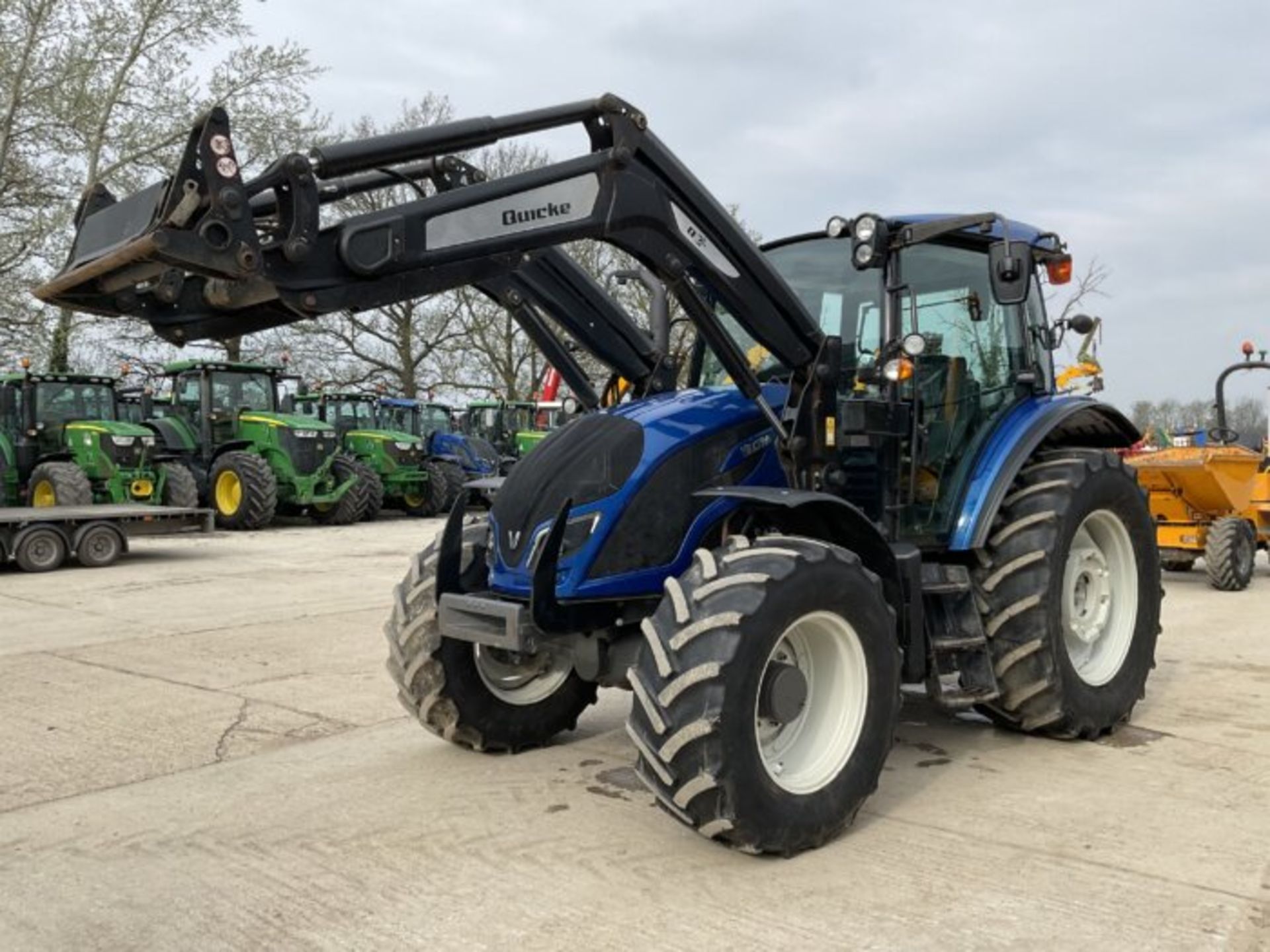 VALTRA A104 HI-TECH 2689 HOURS. - Image 11 of 12