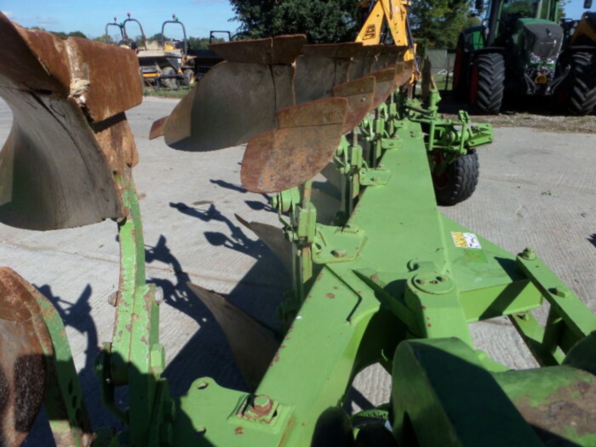 DOWDESWELL DP140 MA 7 FURROW REVERSIBLE PLOUGH, 6 + 1 - Image 3 of 13