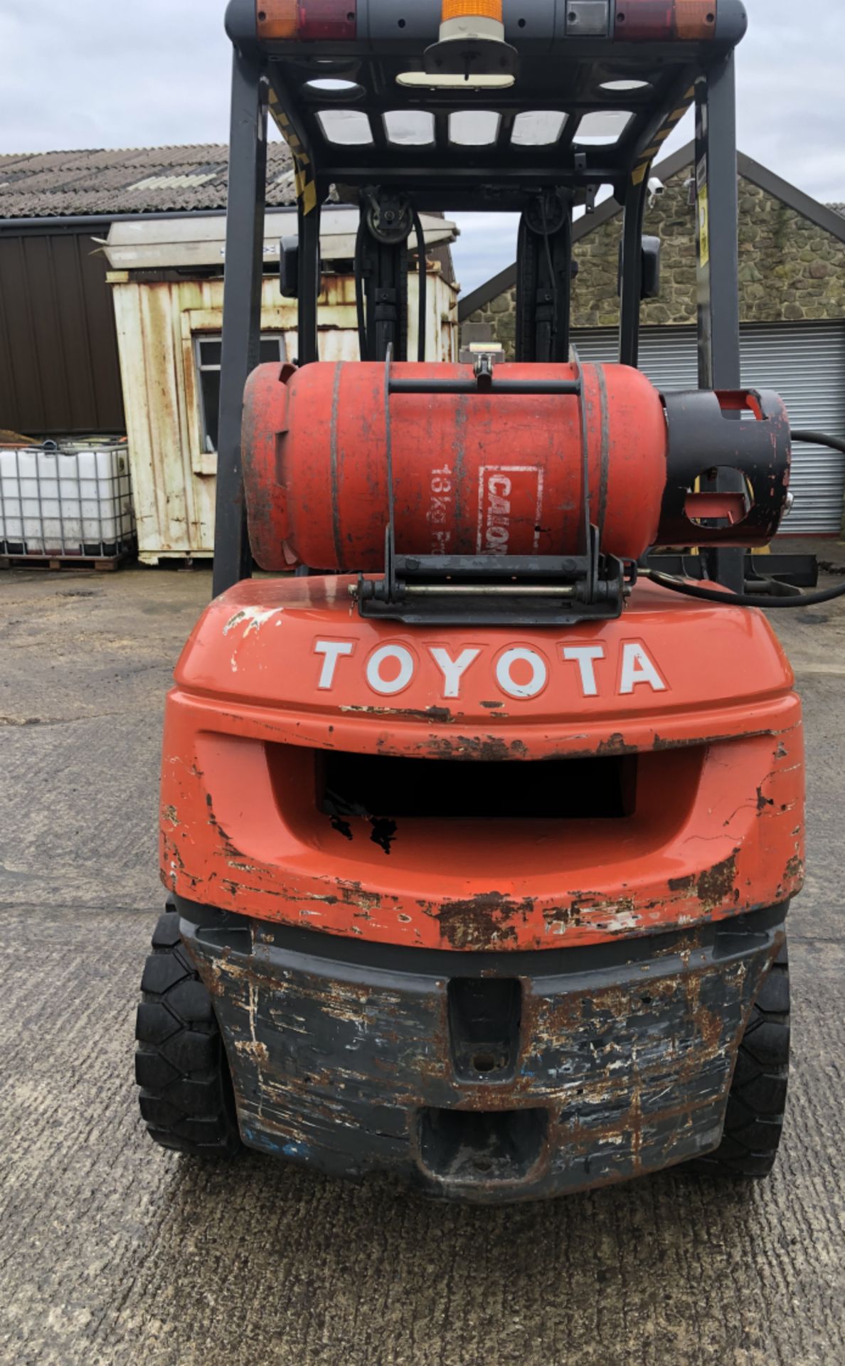 TOYOTA FG 30(3 TON) DIESEL FORKLIFT - Image 6 of 8