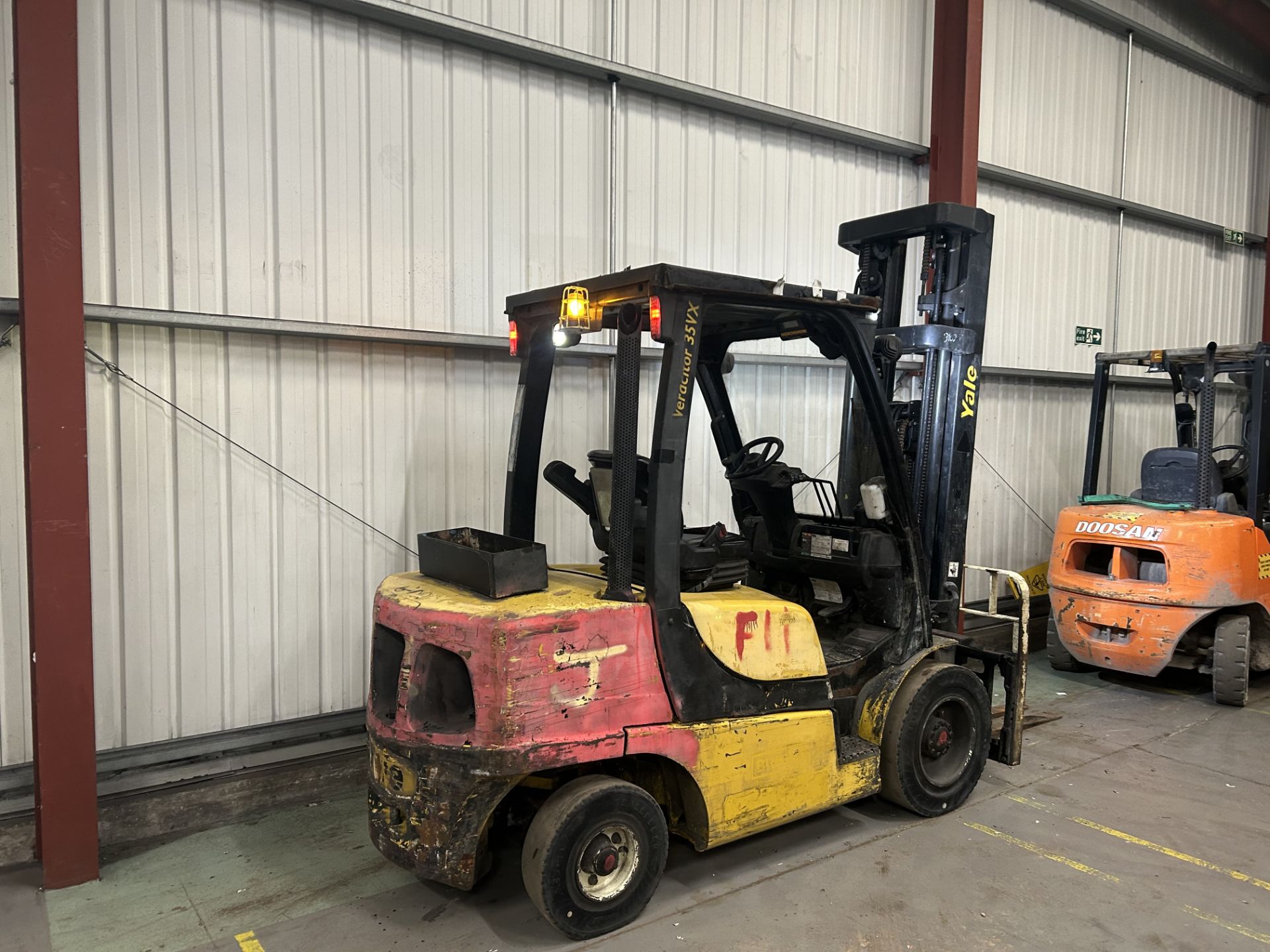 DIESEL FORKLIFTS YALE GDP35VX